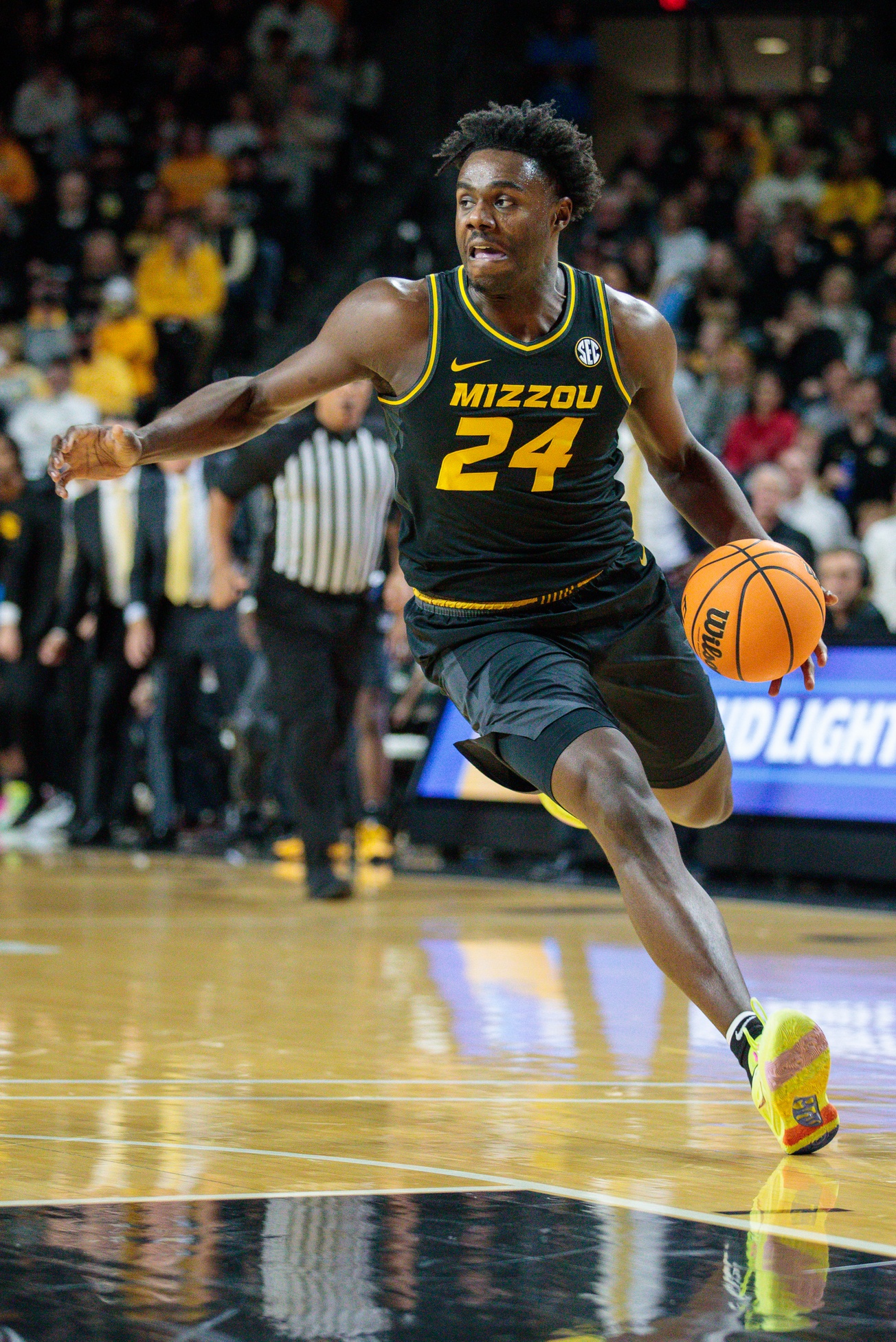 college basketball picks Kobe Brown Missouri Tigers predictions best bet odds