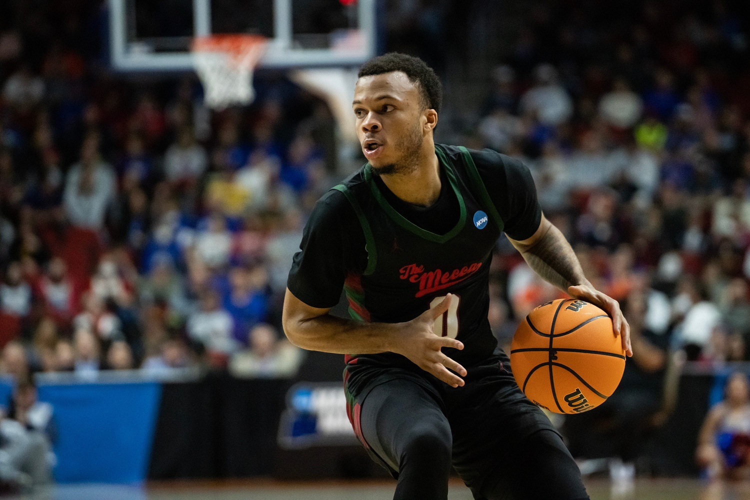 college basketball picks Marcus Dockery Howard Bison predictions best bet odds