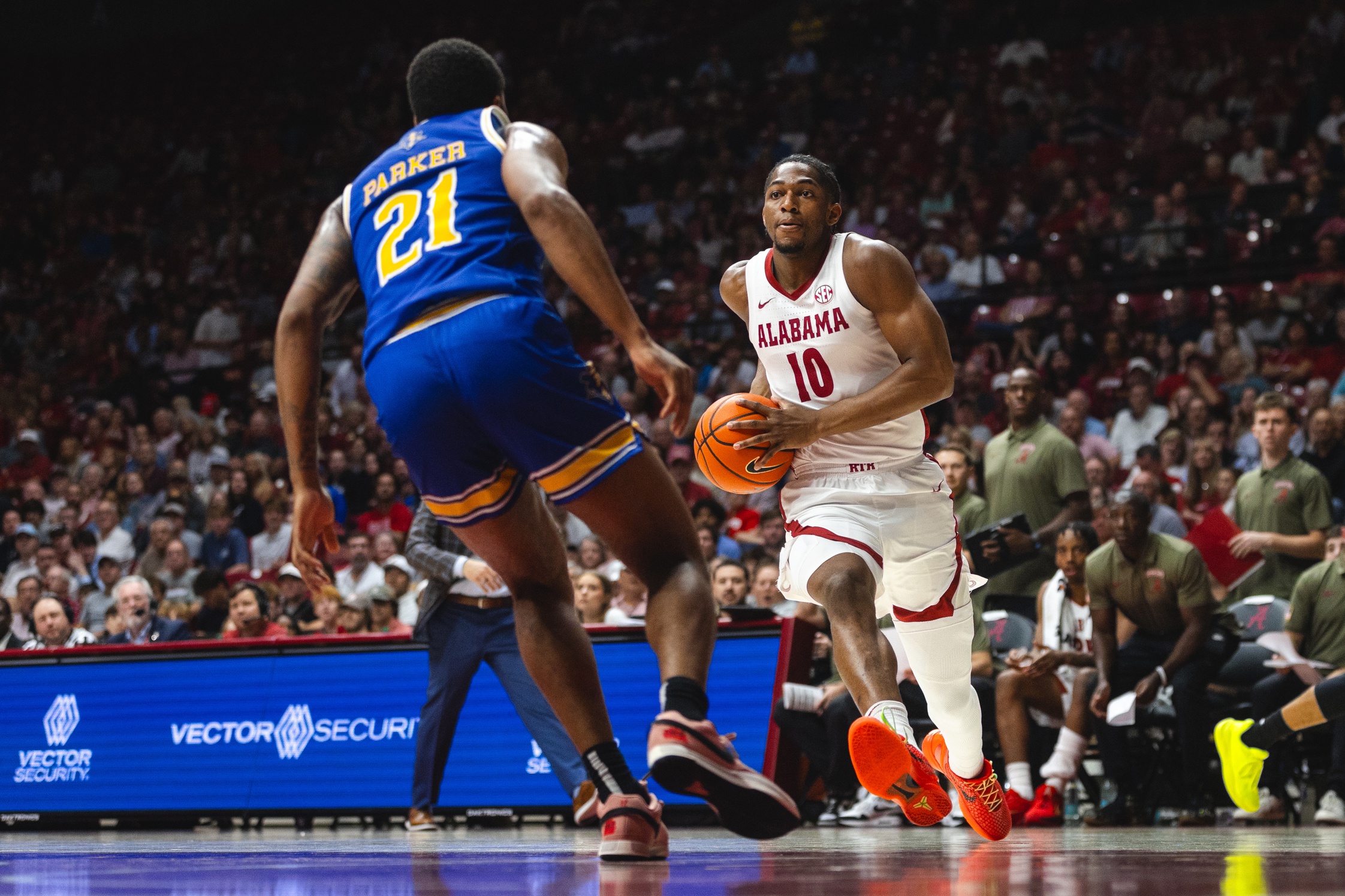 college basketball picks Mouhamed Dioubate Alabama Crimson Tide predictions best bet odds