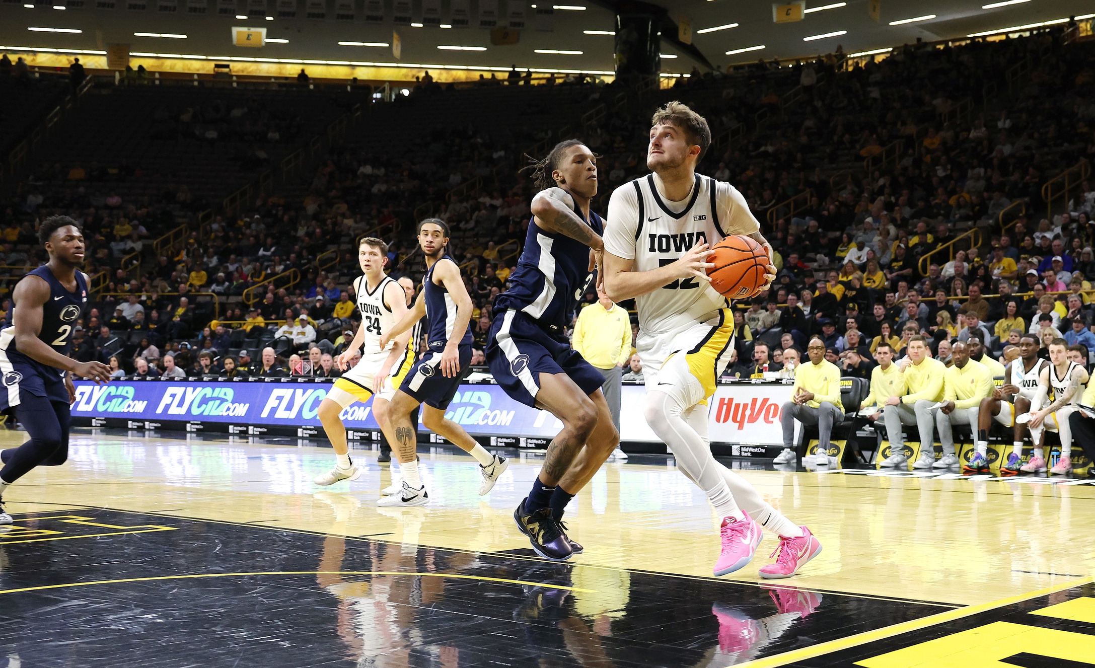 college basketball picks Owen Freeman Iowa Hawkeyes predictions best bet odds