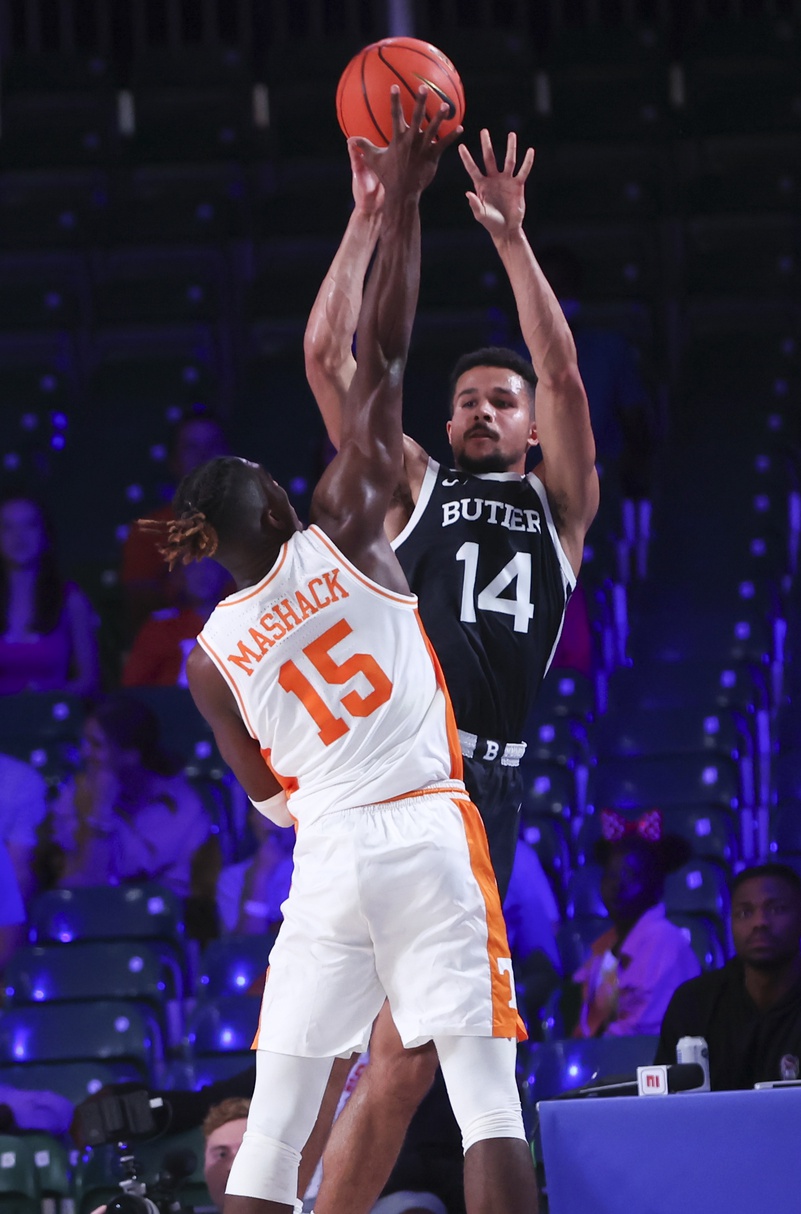 college basketball picks Pierce Thomas Butler Bulldogs predictions best bet odds