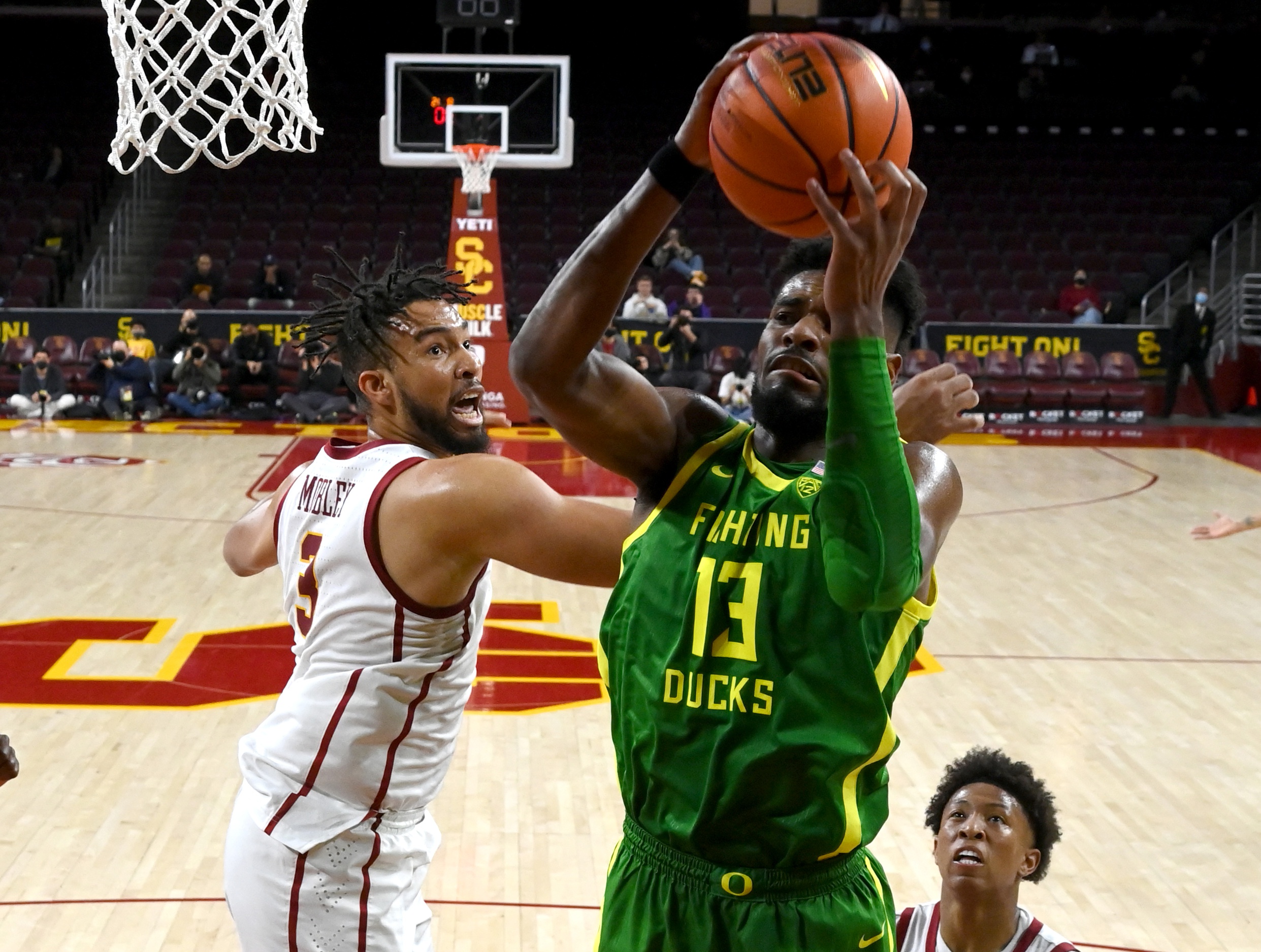 college basketball picks Quincy Guerrier Oregon Ducks predictions best bet odds