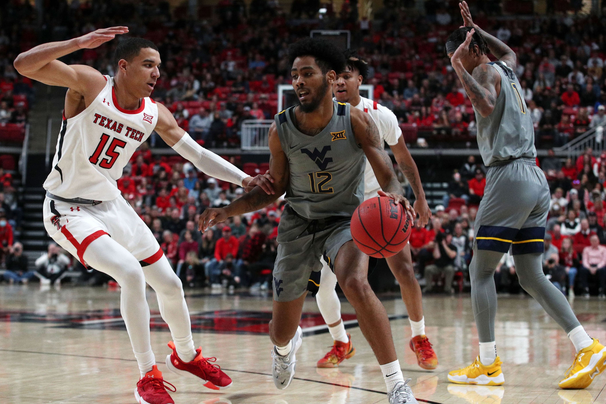 college basketball picks Taz Sherman West Virginia Mountaineers predictions best bet odds