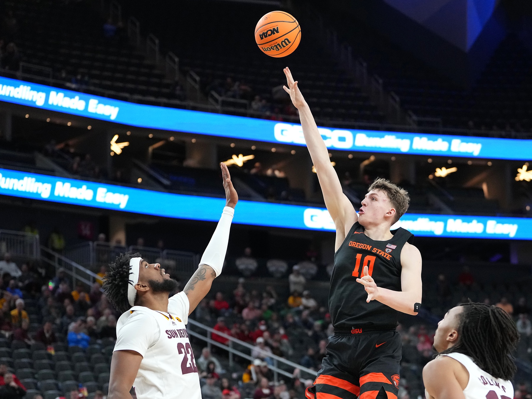 college basketball picks Tyler Bilodeau Oregon State Beavers predictions best bet odds