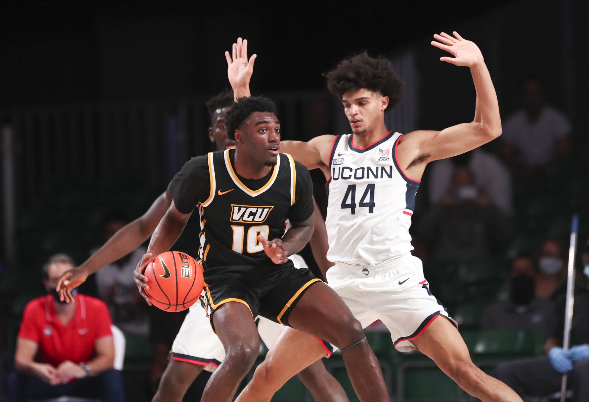 college basketball picks Vince Williams Jr. VCU Rams predictions best bet odds
