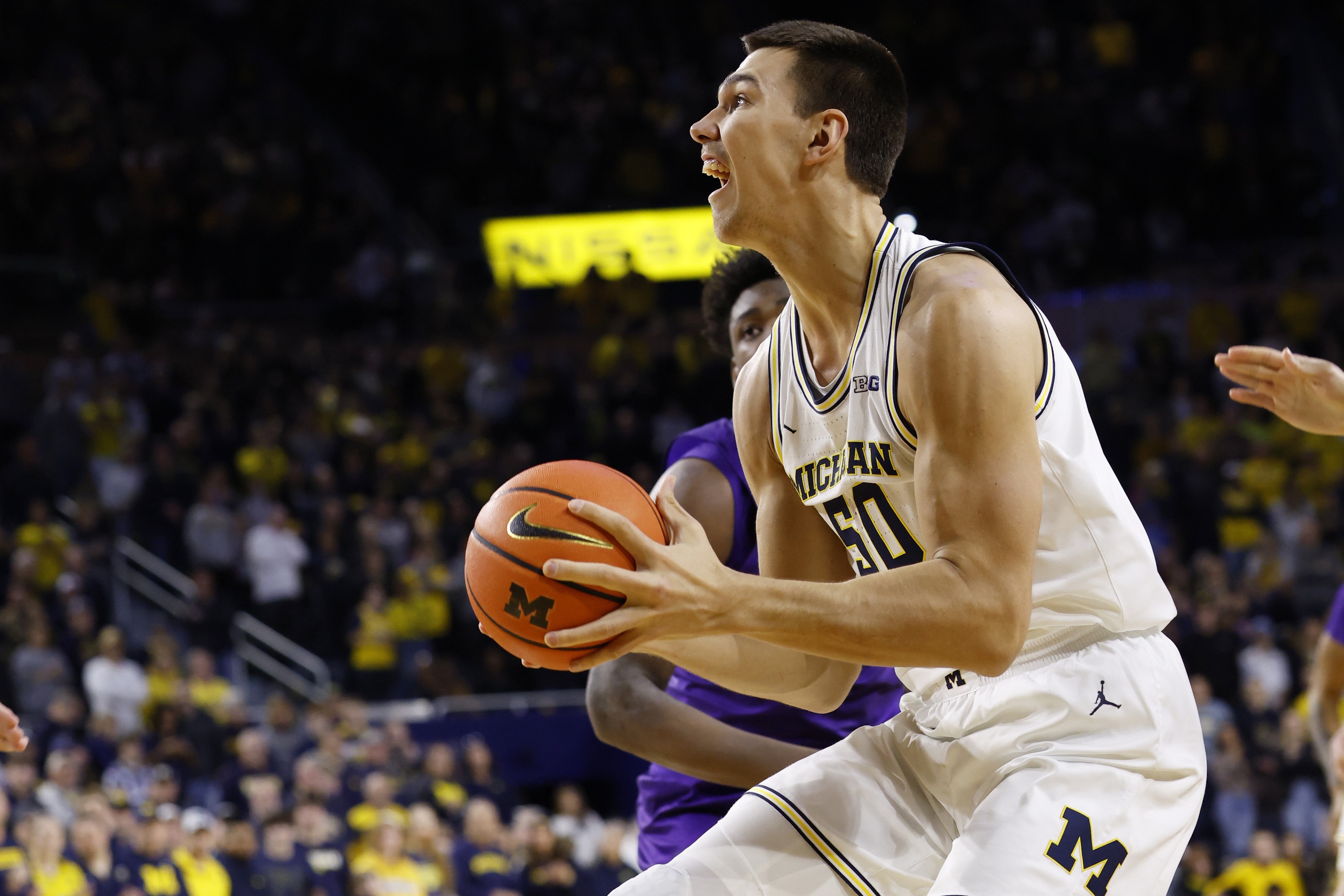 college basketball picks Vladislav Goldin Michigan Wolverines predictions best bet odds