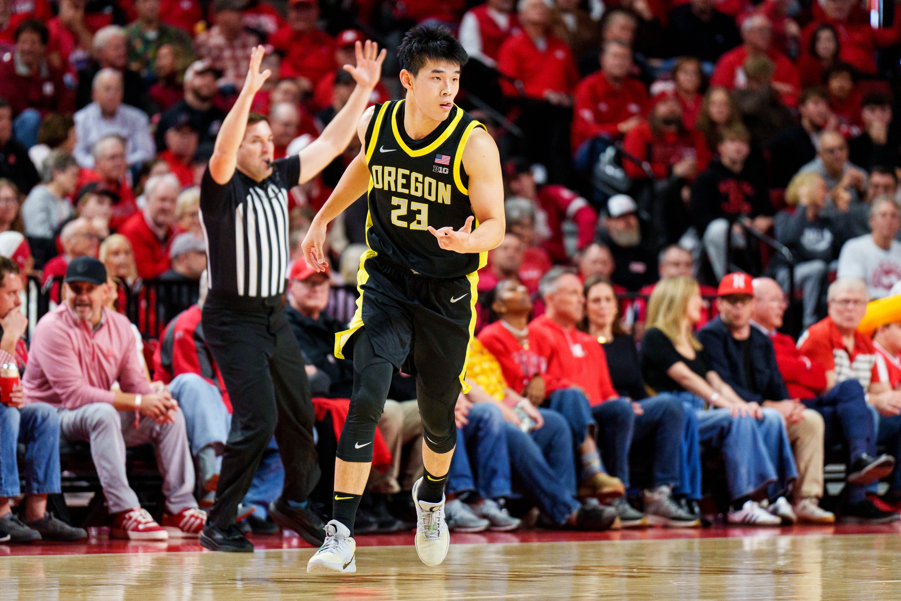 college basketball picks Wei Lin Oregon Ducks predictions best bet odds