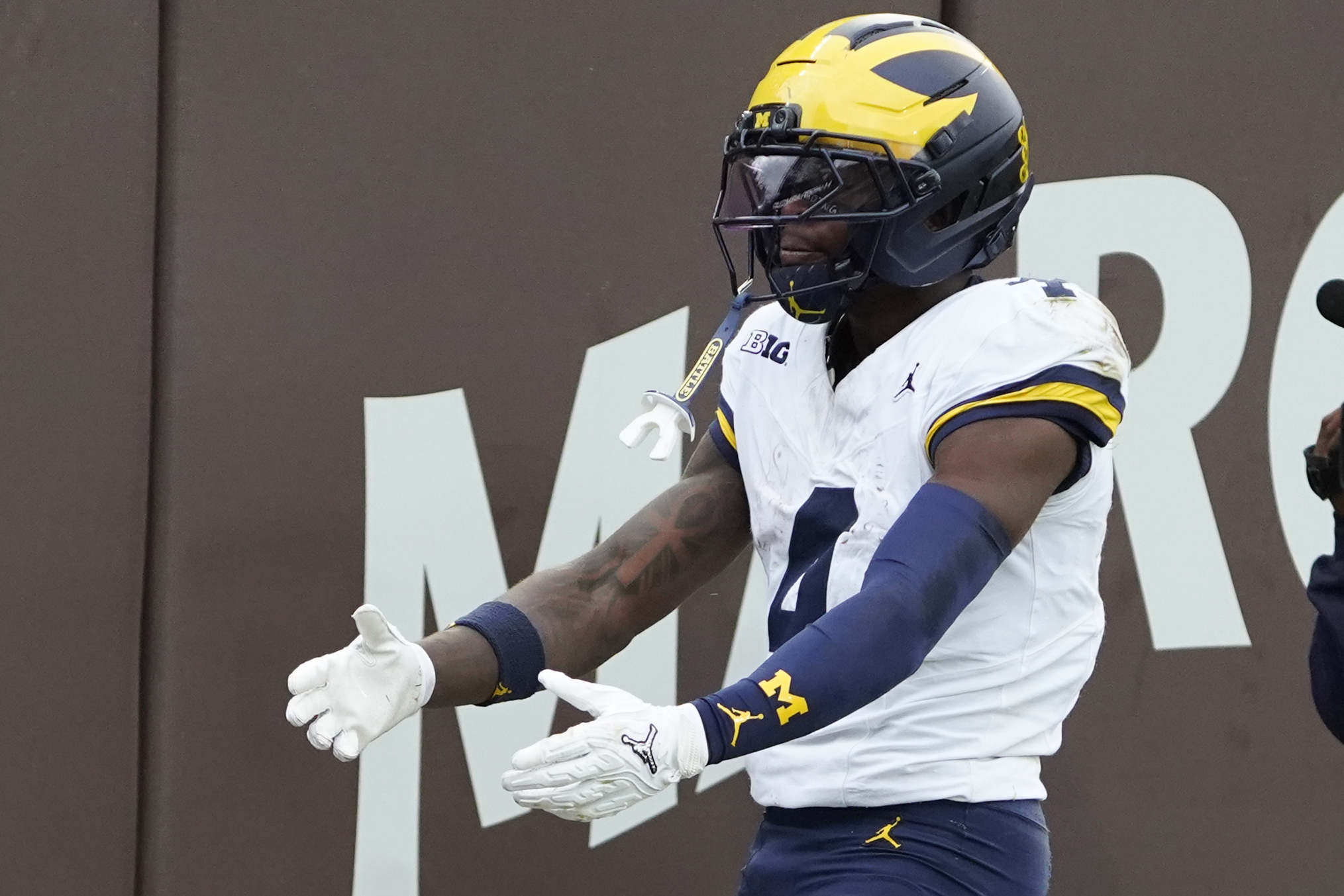 college football picks Andrew Marsh Michigan Wolverines predictions best bet odds