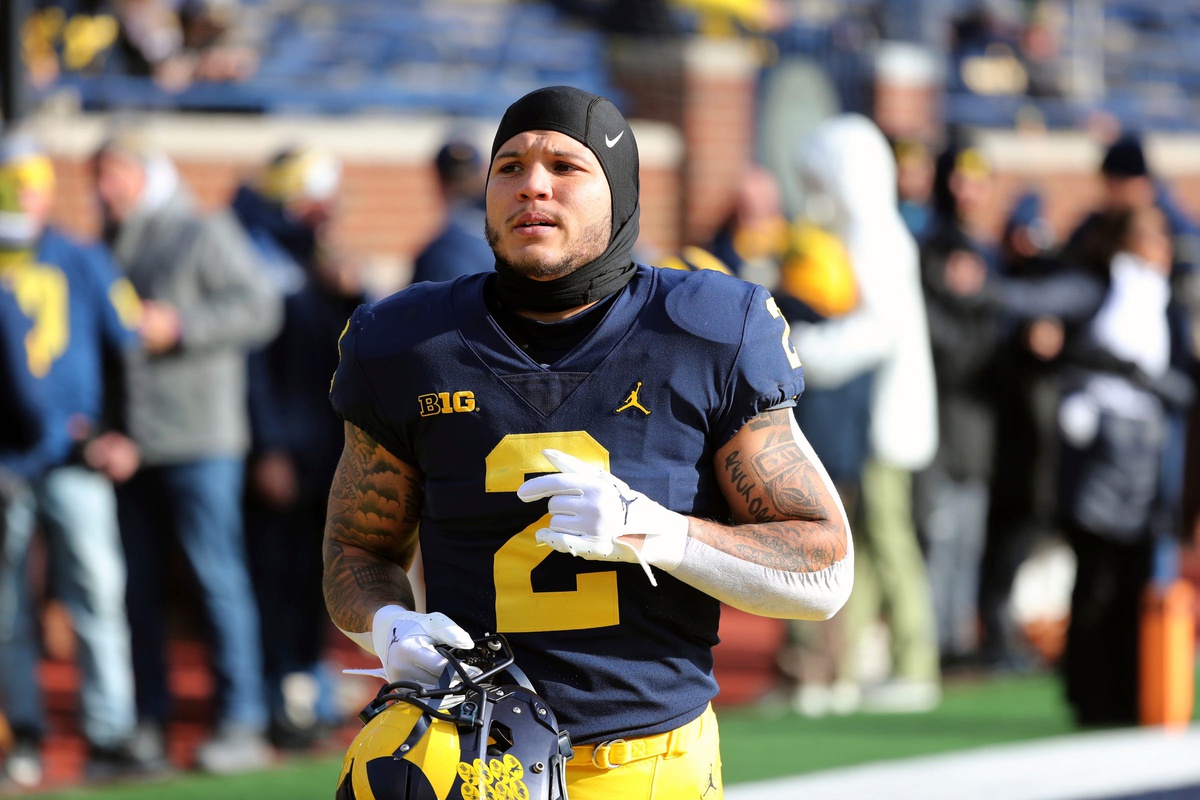 college football picks Blake Corum Michigan Wolverines predictions best bet odds