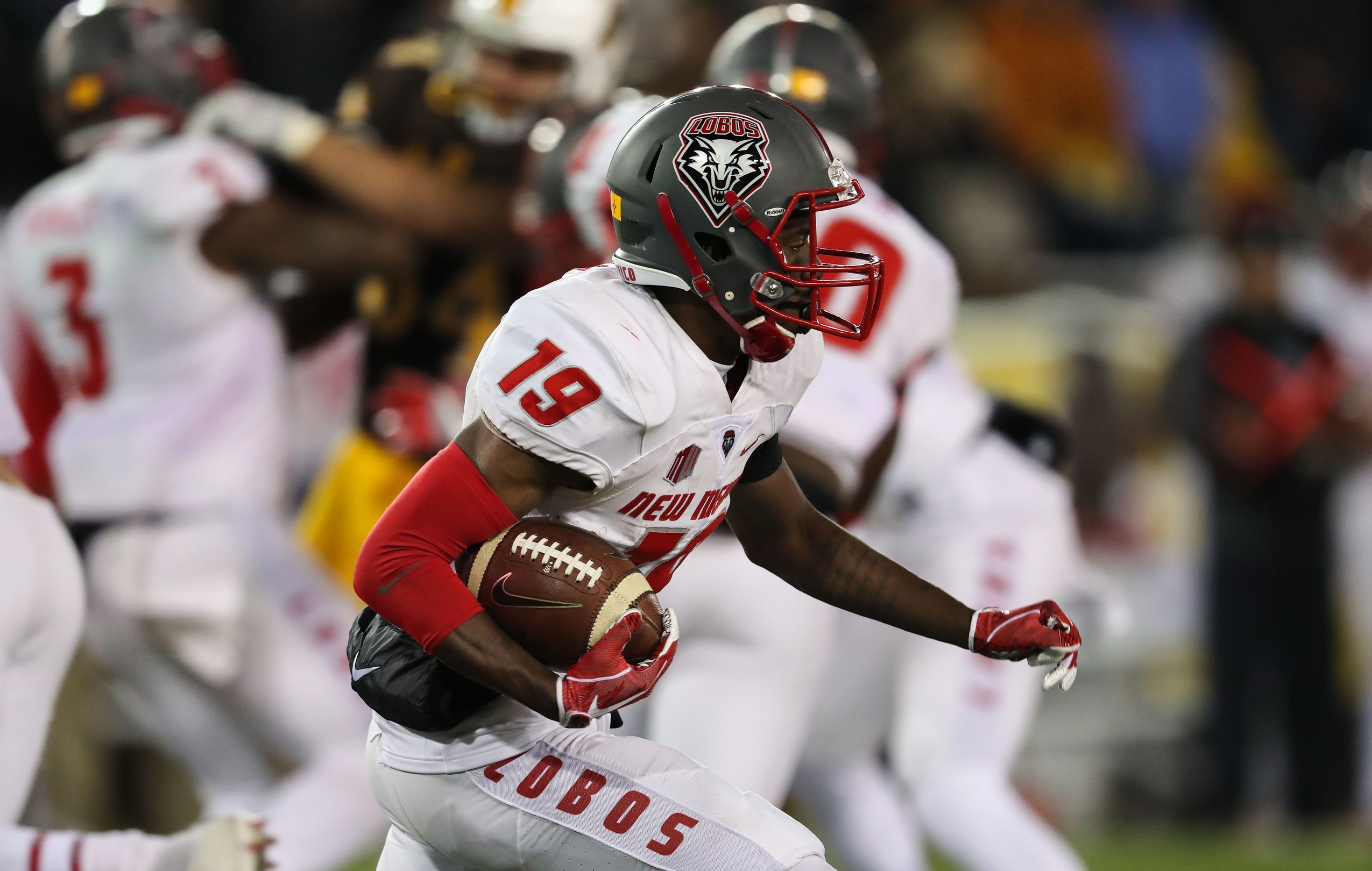 college football picks Bobby Cole new mexico lobos predictions best bet odds
