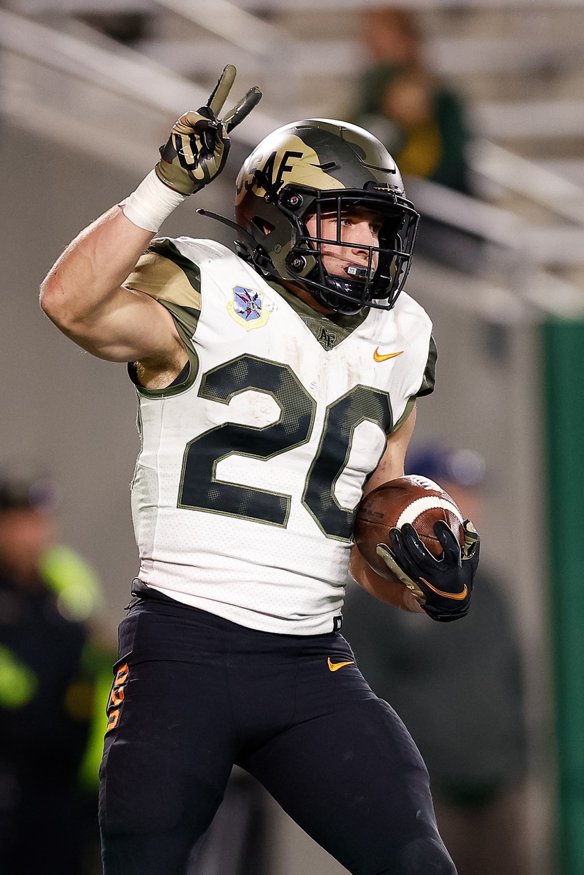 college football picks Brad Roberts air force falcons predictions best bet odds