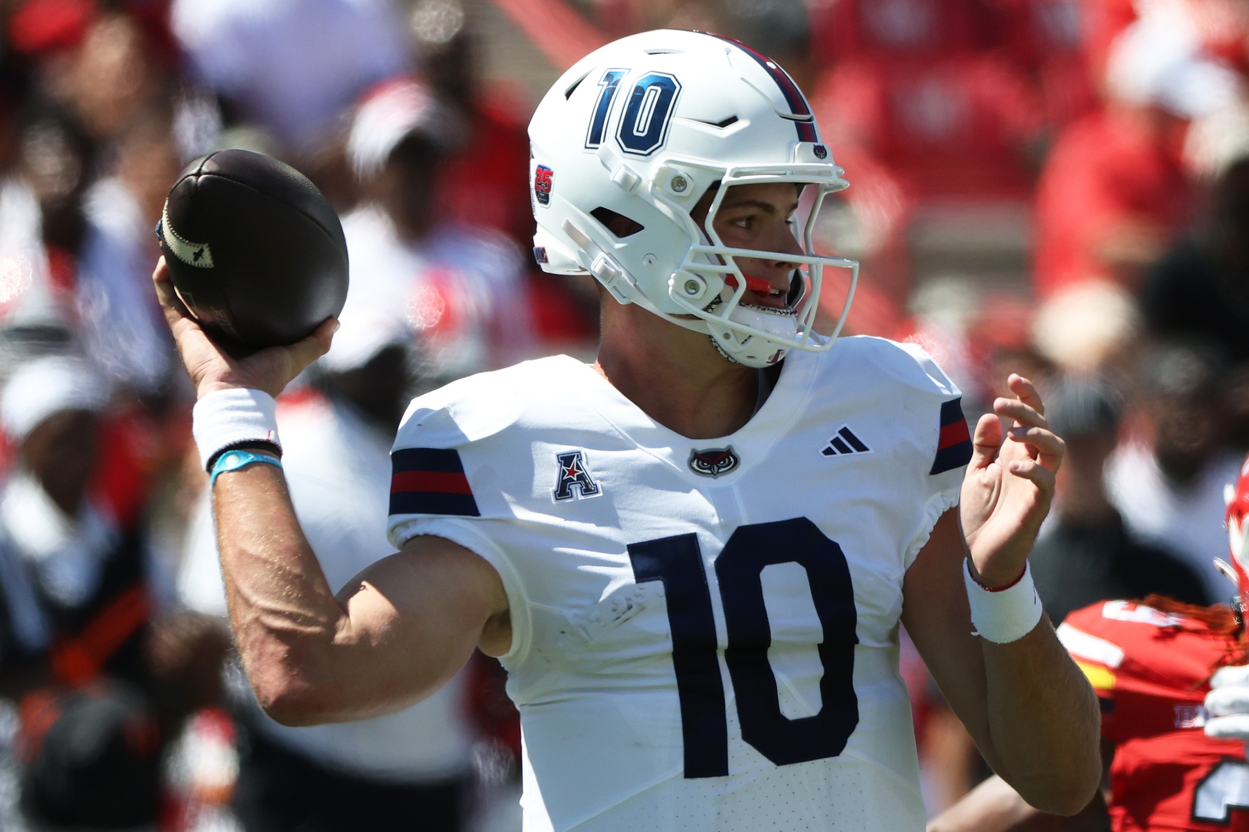 college football picks Caden Veltkamp Florida Atlantic Owls predictions best bet odds