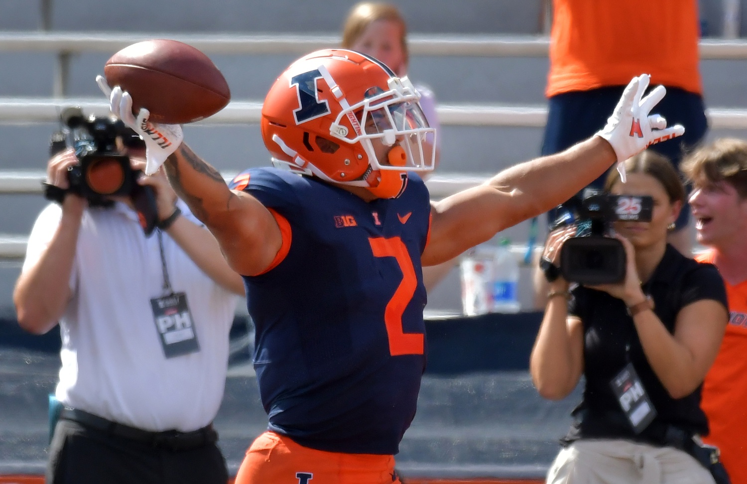 college football picks Chase Brown illinois fighting illini predictions best bet odds