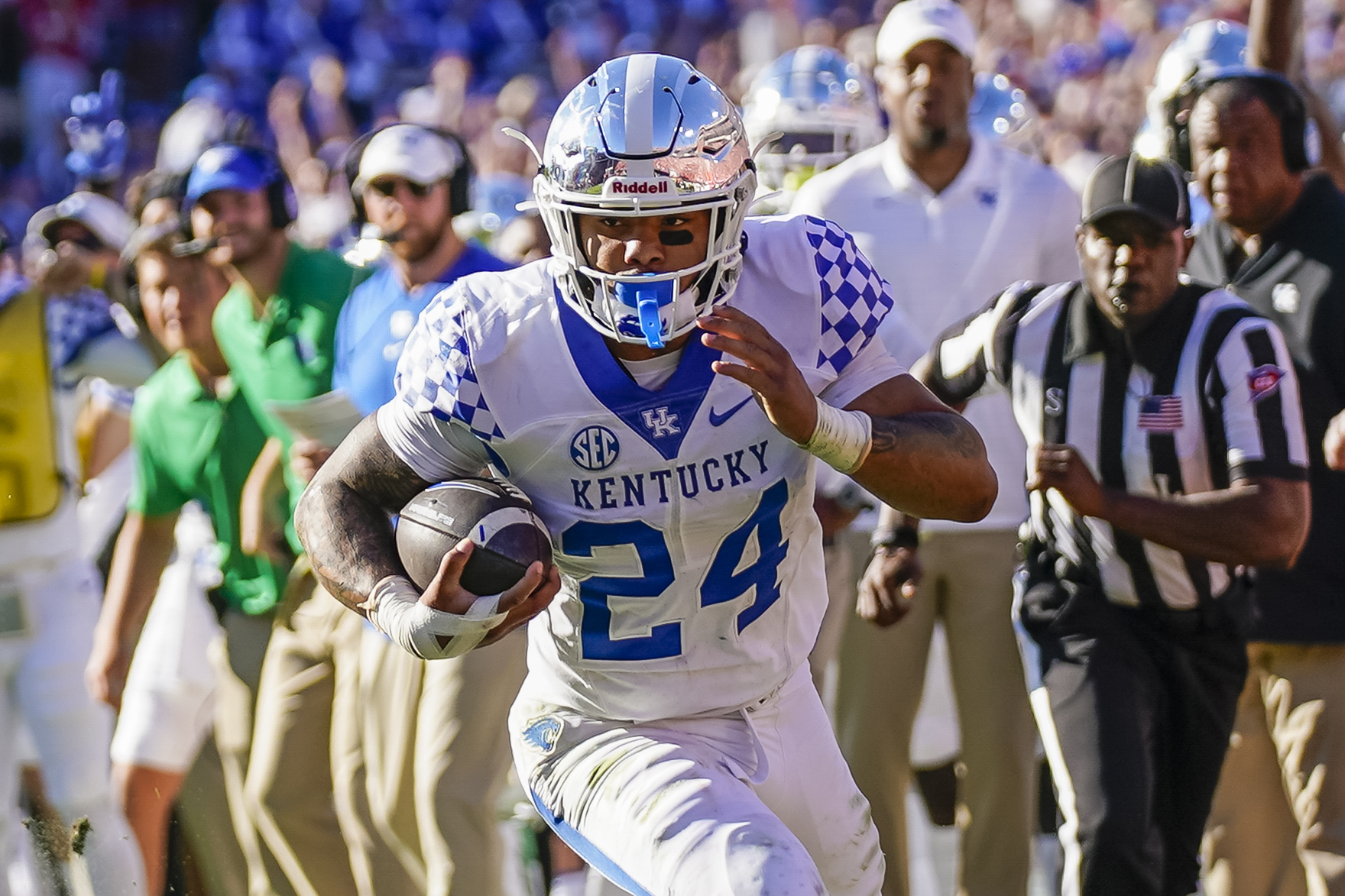 college football picks Chris Rodriguez kentucky wildcats predictions best bet odds