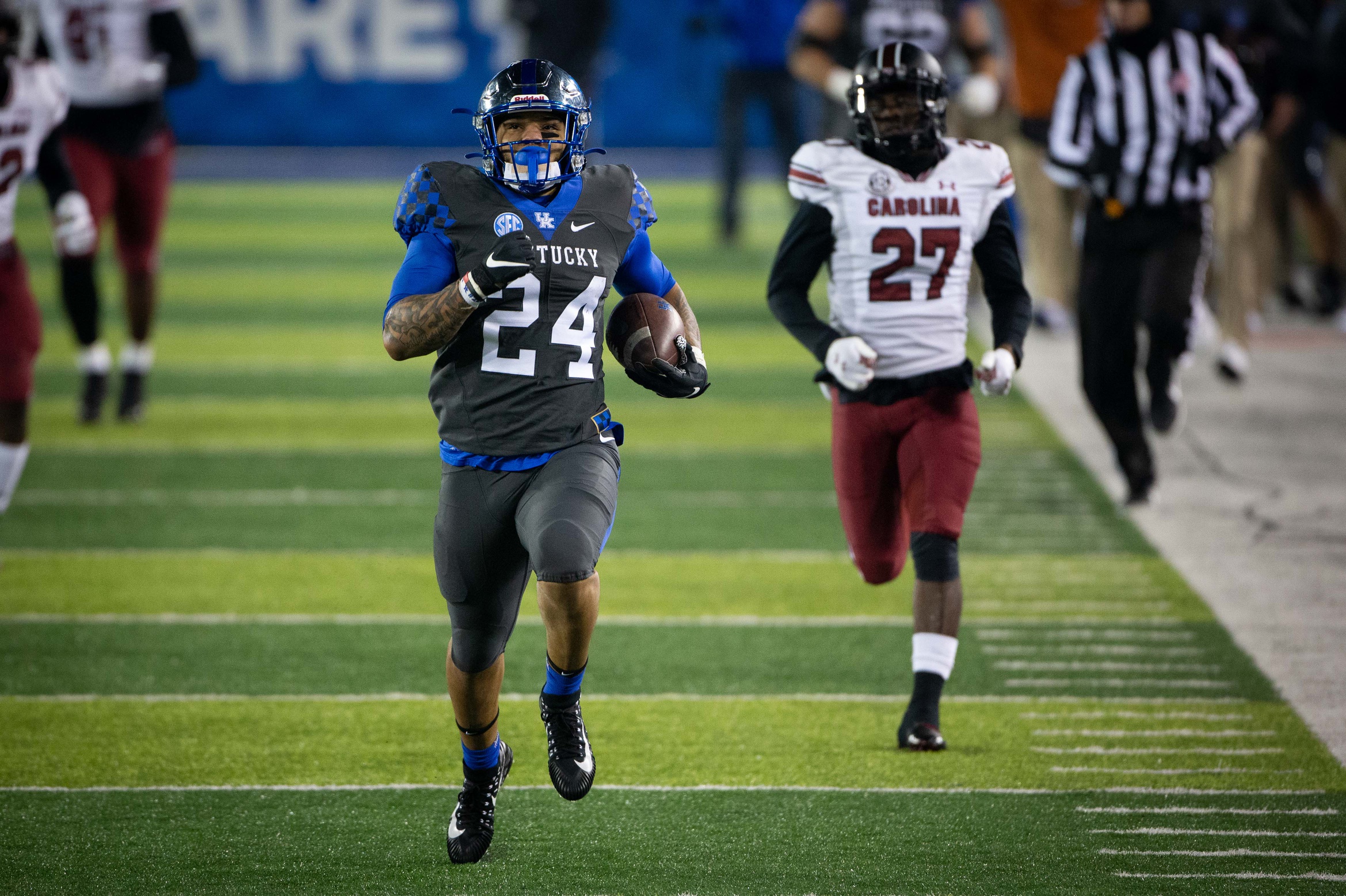 college football picks Chris Rodriguez kentucky wildcats predictions best bet odds