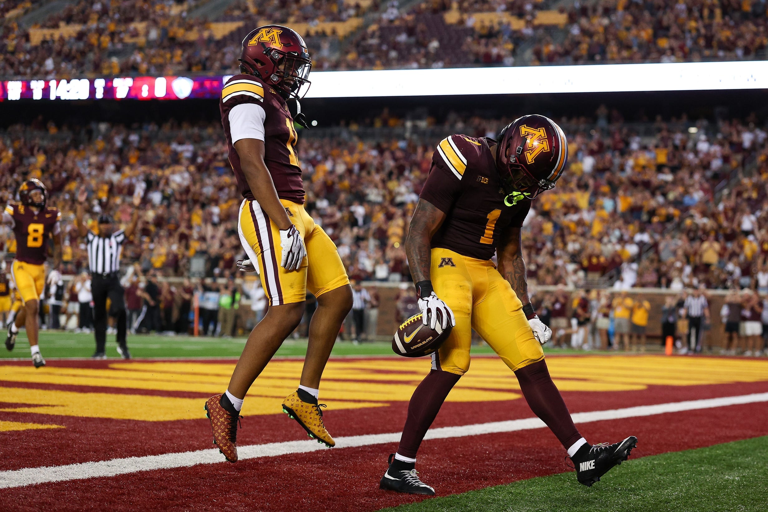 college football picks Darius Taylor Minnesota Golden Gophers predictions best bet odds
