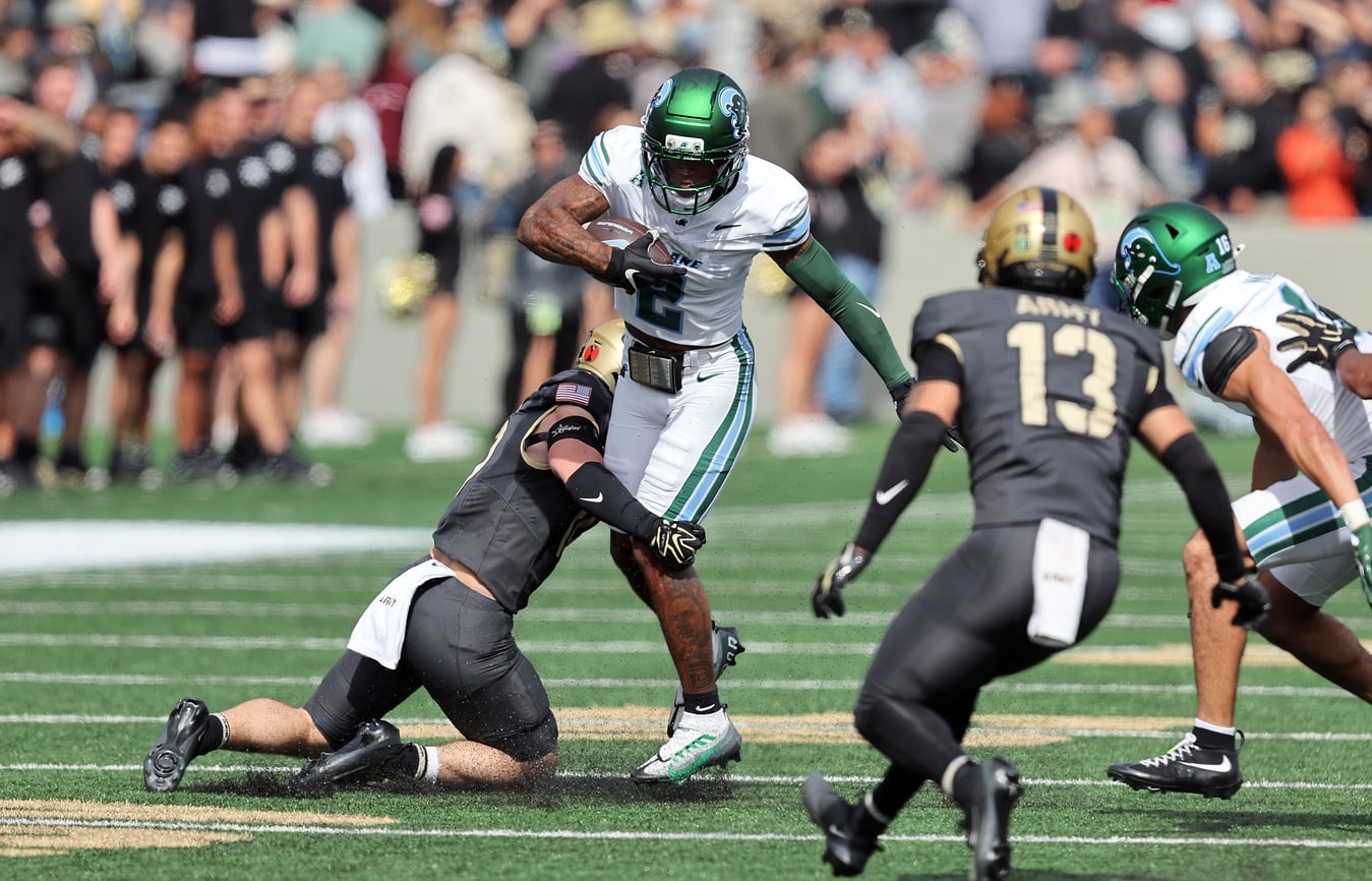 college football picks Destyn Hill Tulane Green Wave predictions best bet odds