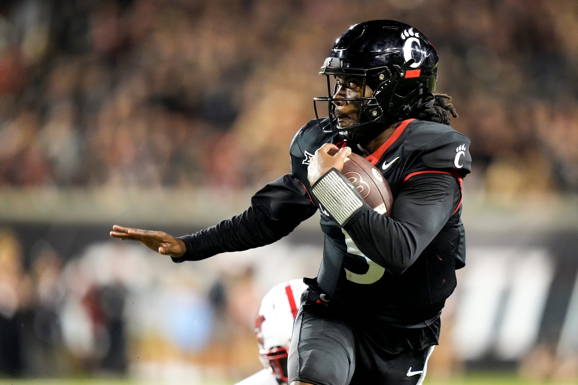 college football picks Emory Jones Cincinnati Bearcats predictions best bet odds