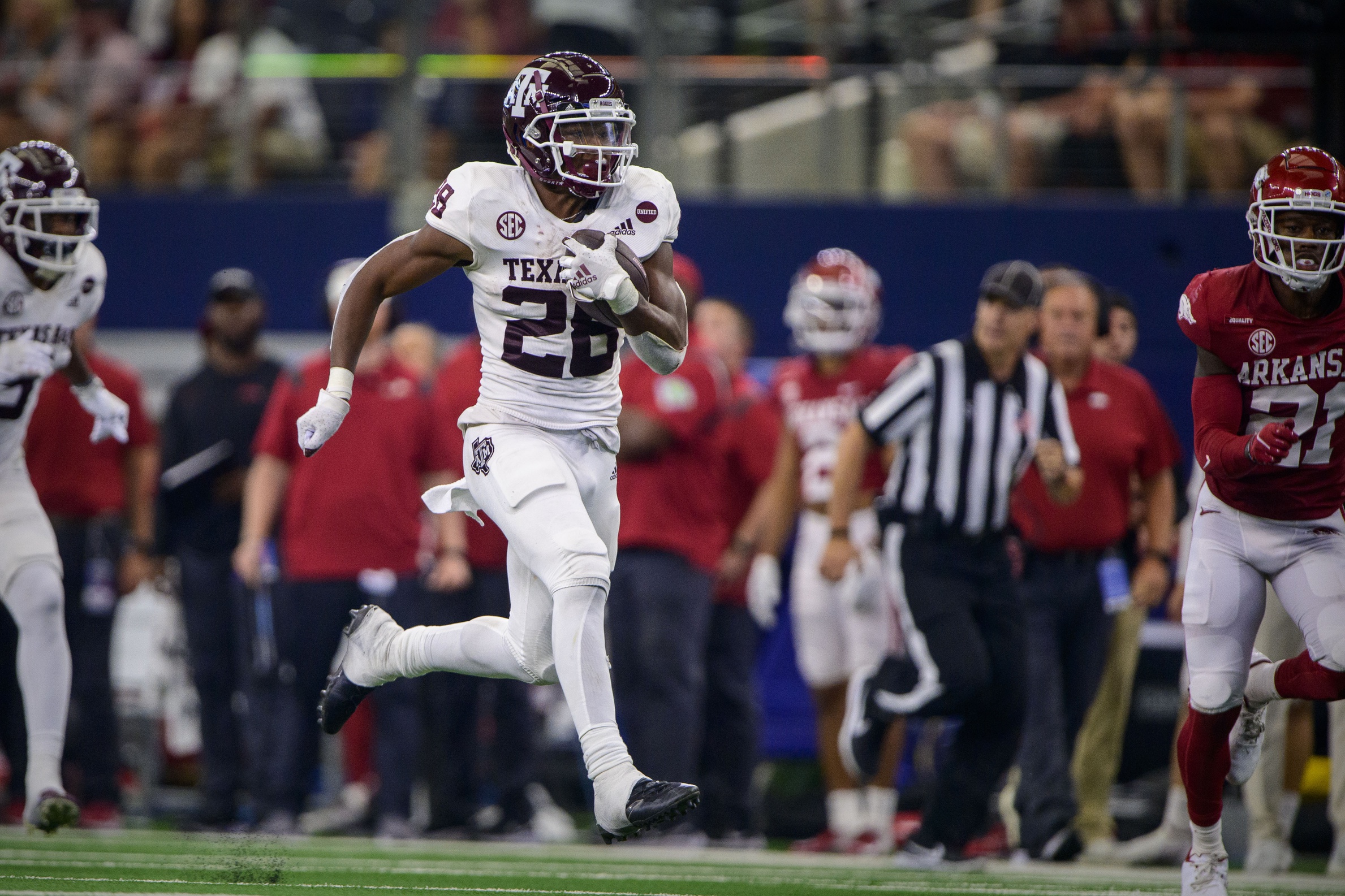 college football picks Isaiah Spiller texas a&m aggies predictions best bet odds
