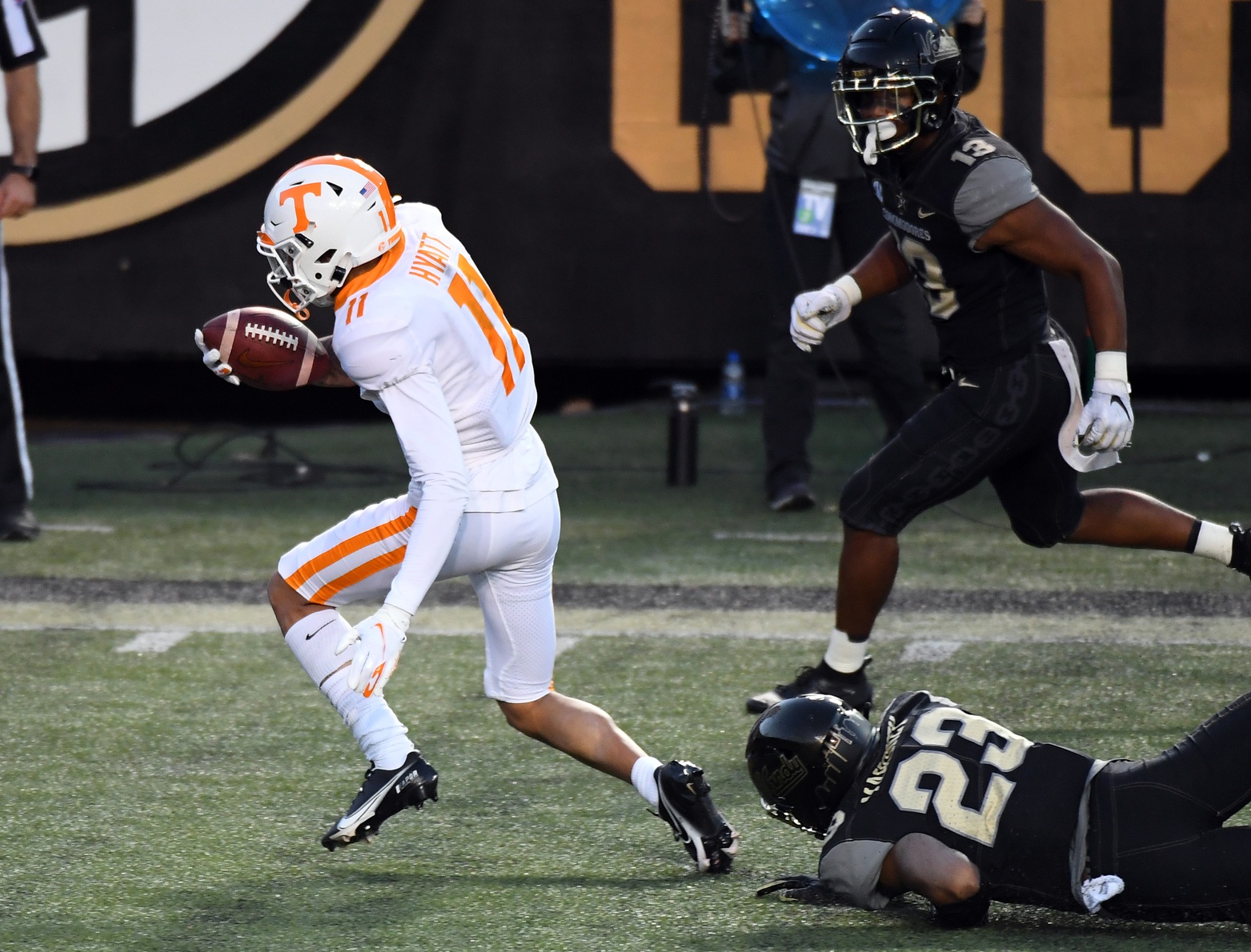 college football picks Jalin Hyatt tennessee volunteers predictions best bet odds