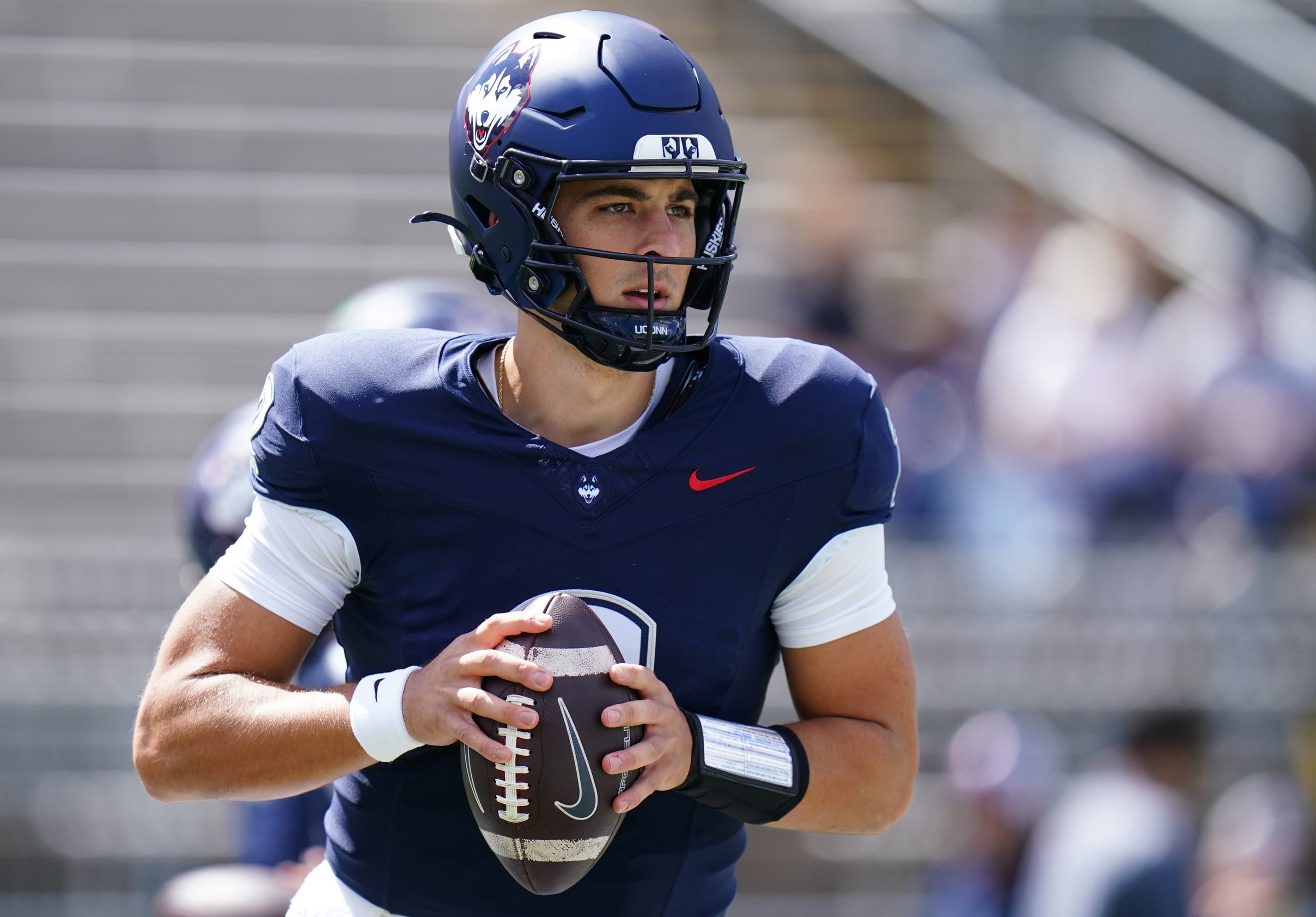 college football picks Joe Fagnano UConn Huskies predictions best bet odds