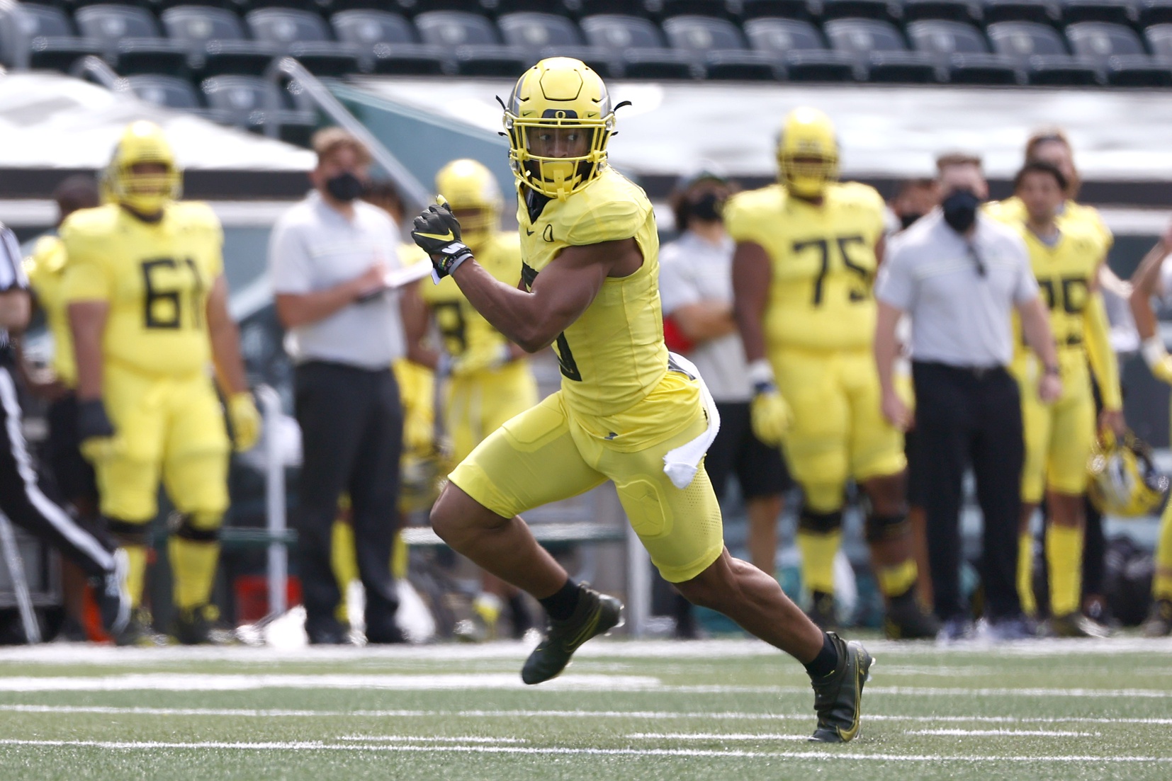 college football picks Johnny Johnson oregon ducks predictions best bet odds