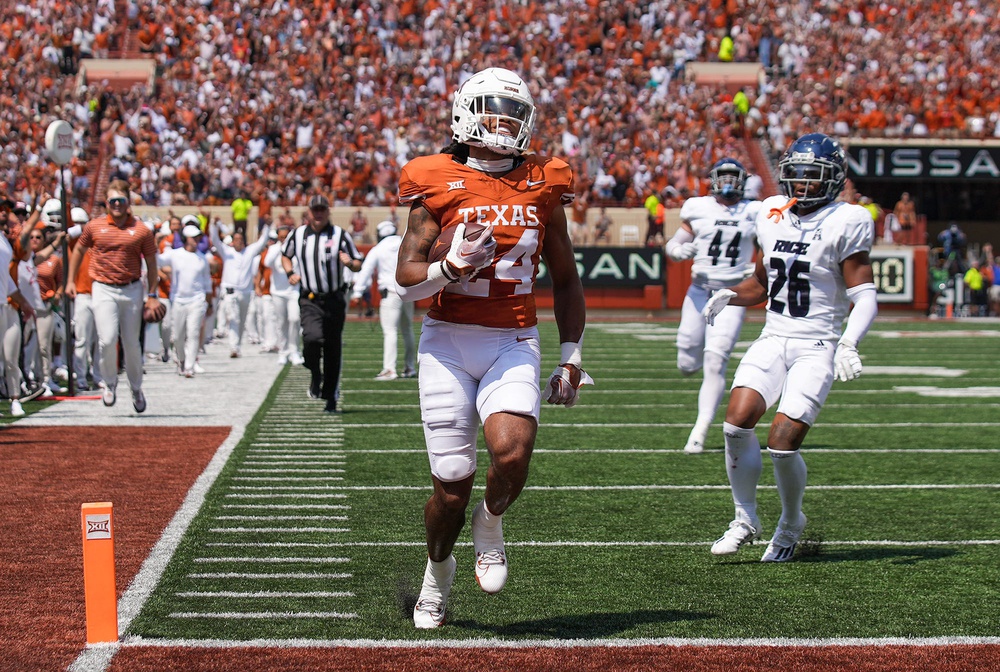 college football picks Jonathon Brooks Texas Longhorns predictions best bet odds