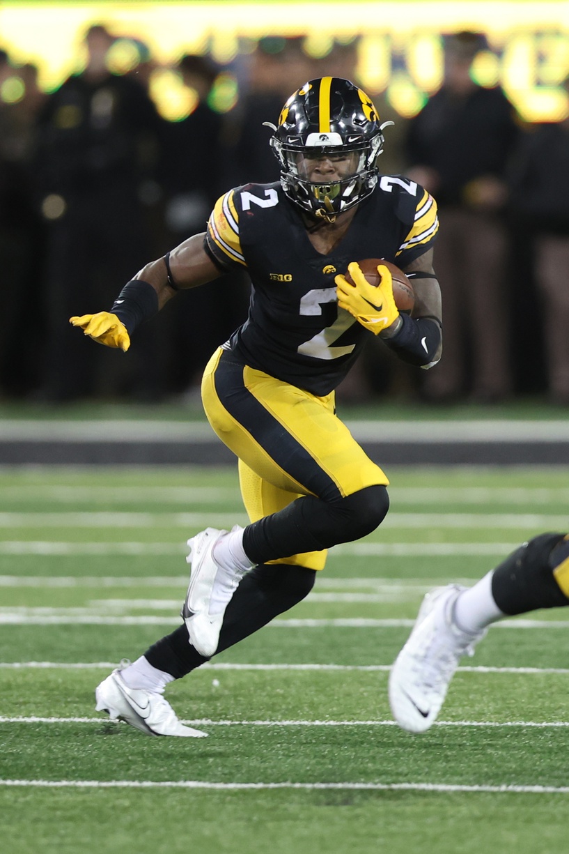 college football picks Kaleb Johnson Iowa Hawkeyes predictions best bet odds