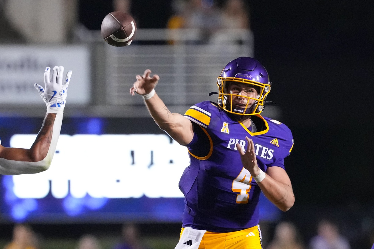 college football picks Katin Houser East Carolina Pirates predictions best bet odds