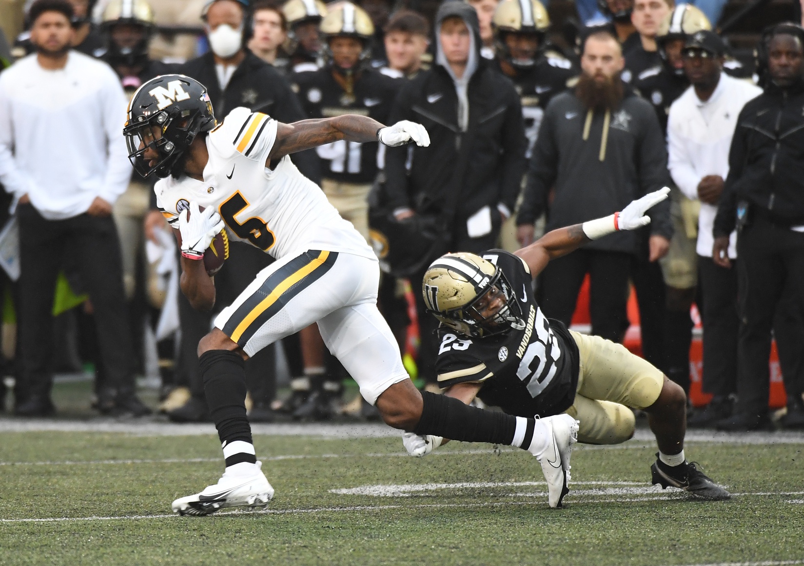 college football picks KeKe Chism Missouri Tigers predictions best bet odds