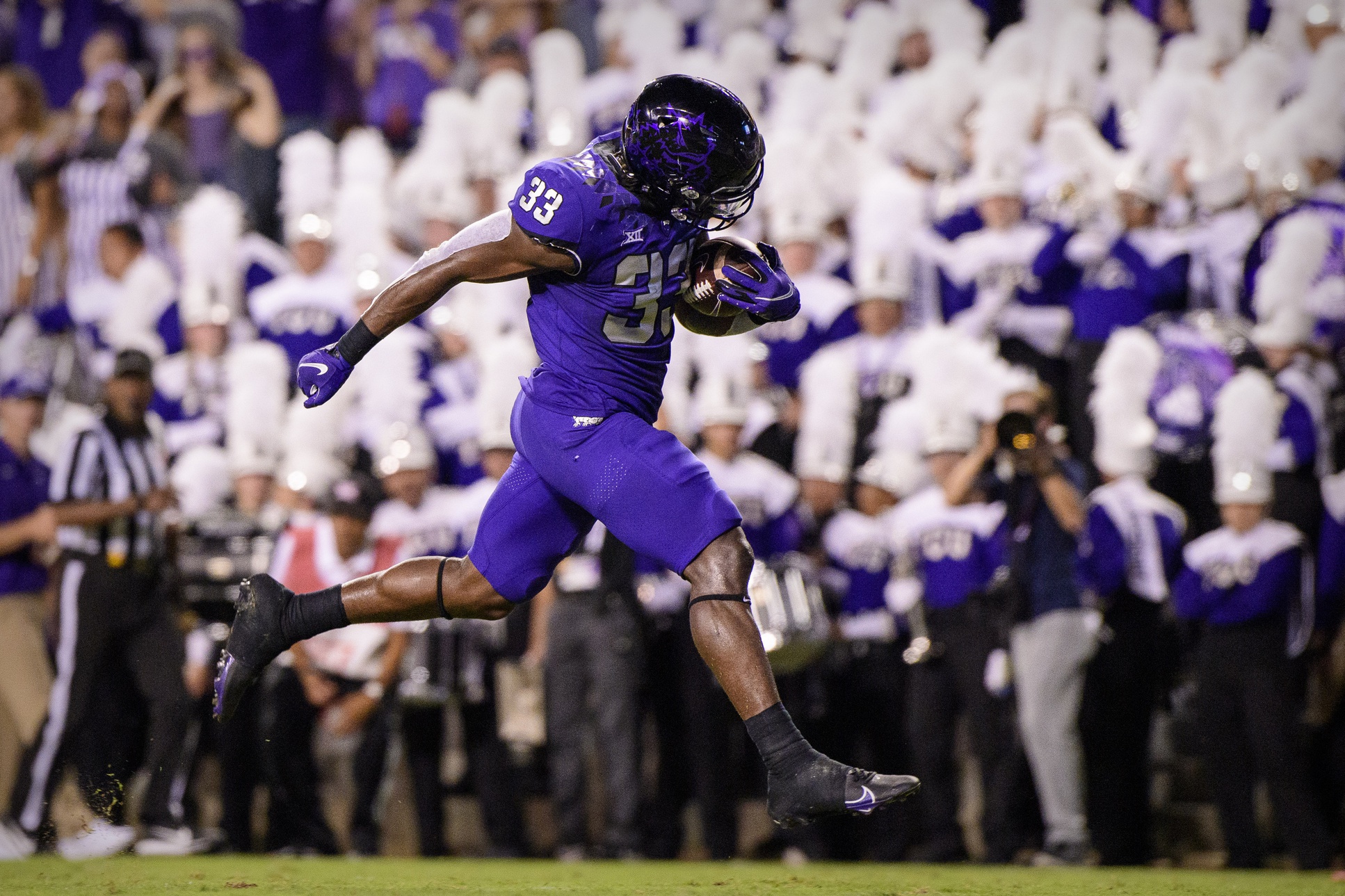 college football picks Kendre Miller tcu horned frogs predictions best bet odds