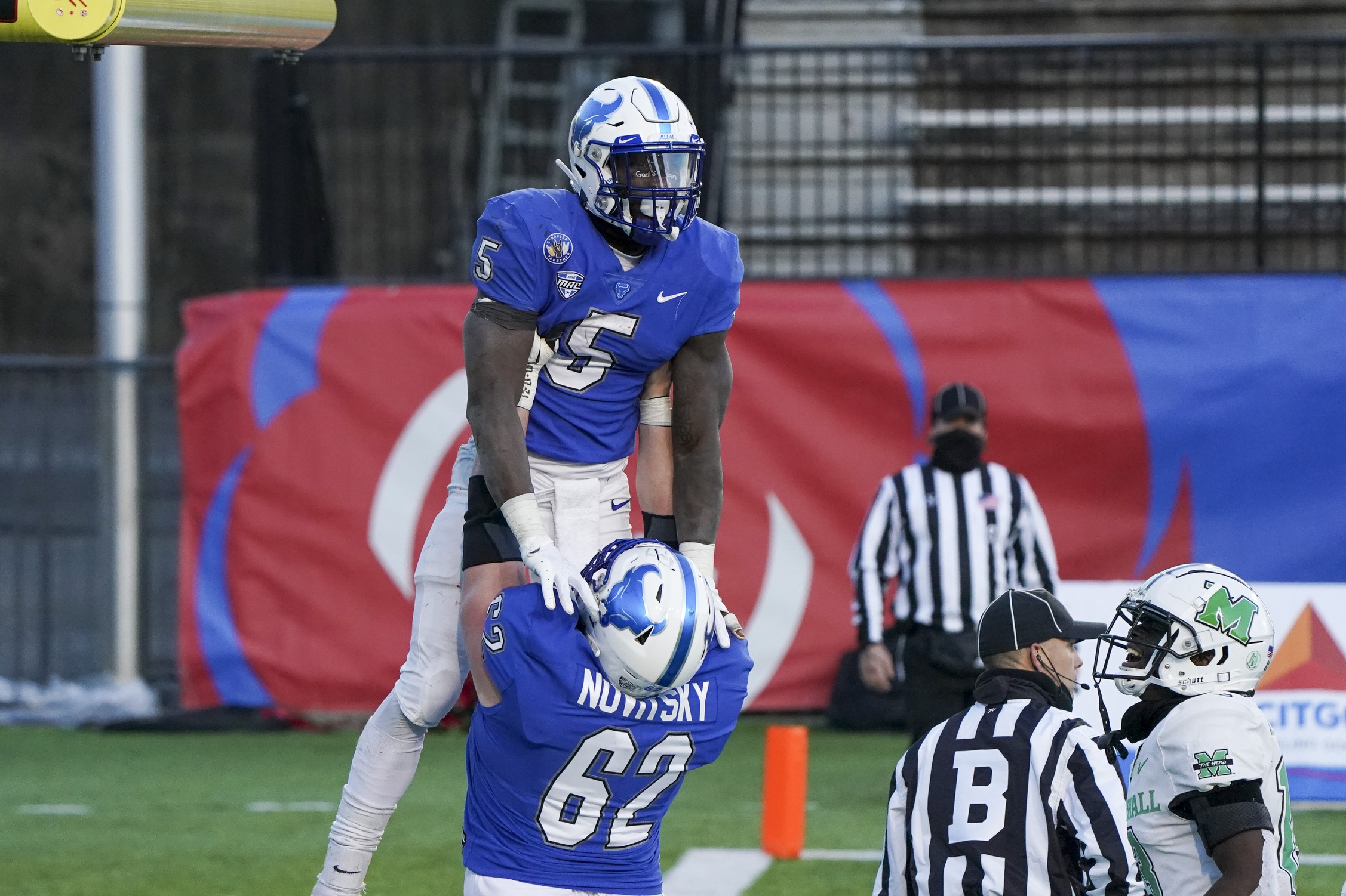 college football picks Kevin Marks buffalo bulls predictions best bet odds