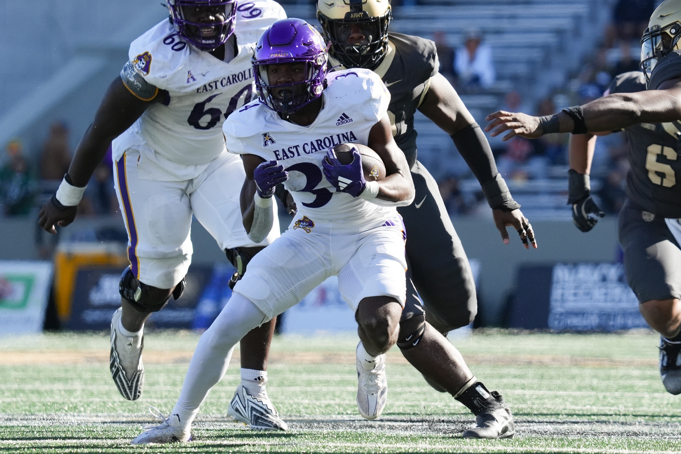 college football picks London Montgomery East Carolina Pirates predictions best bet odds