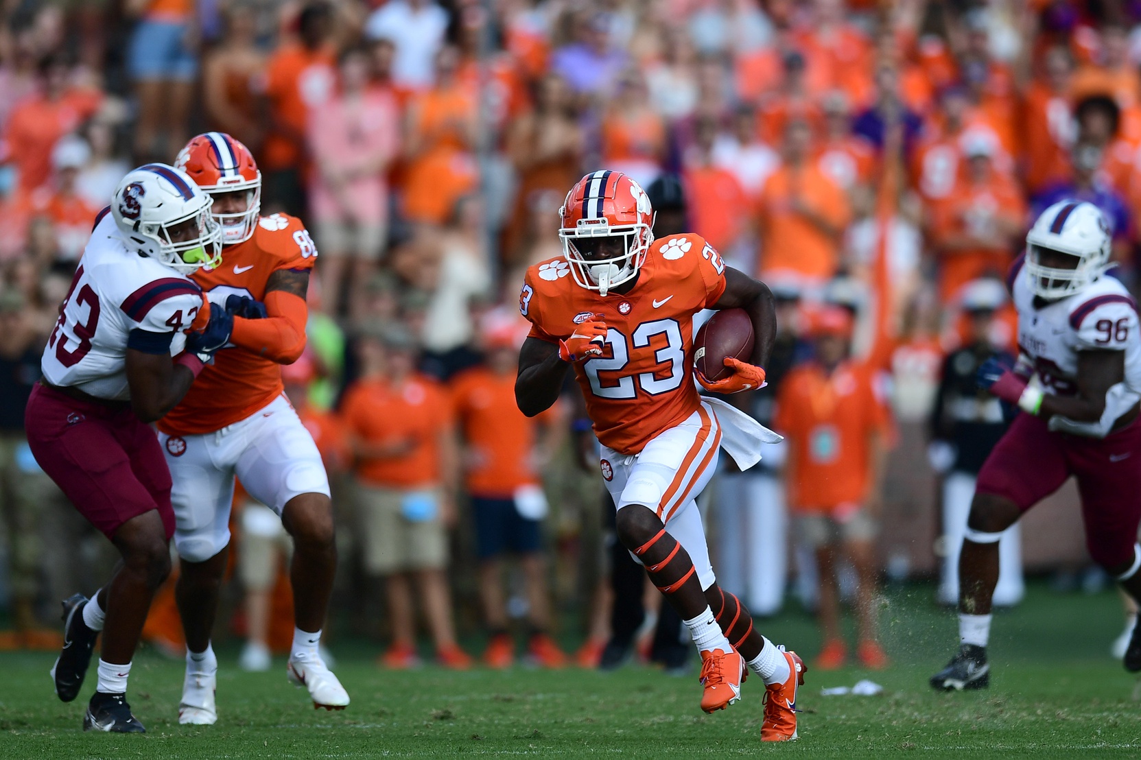college football picks Lyn-J Dixon clemson tigers predictions best bet odds