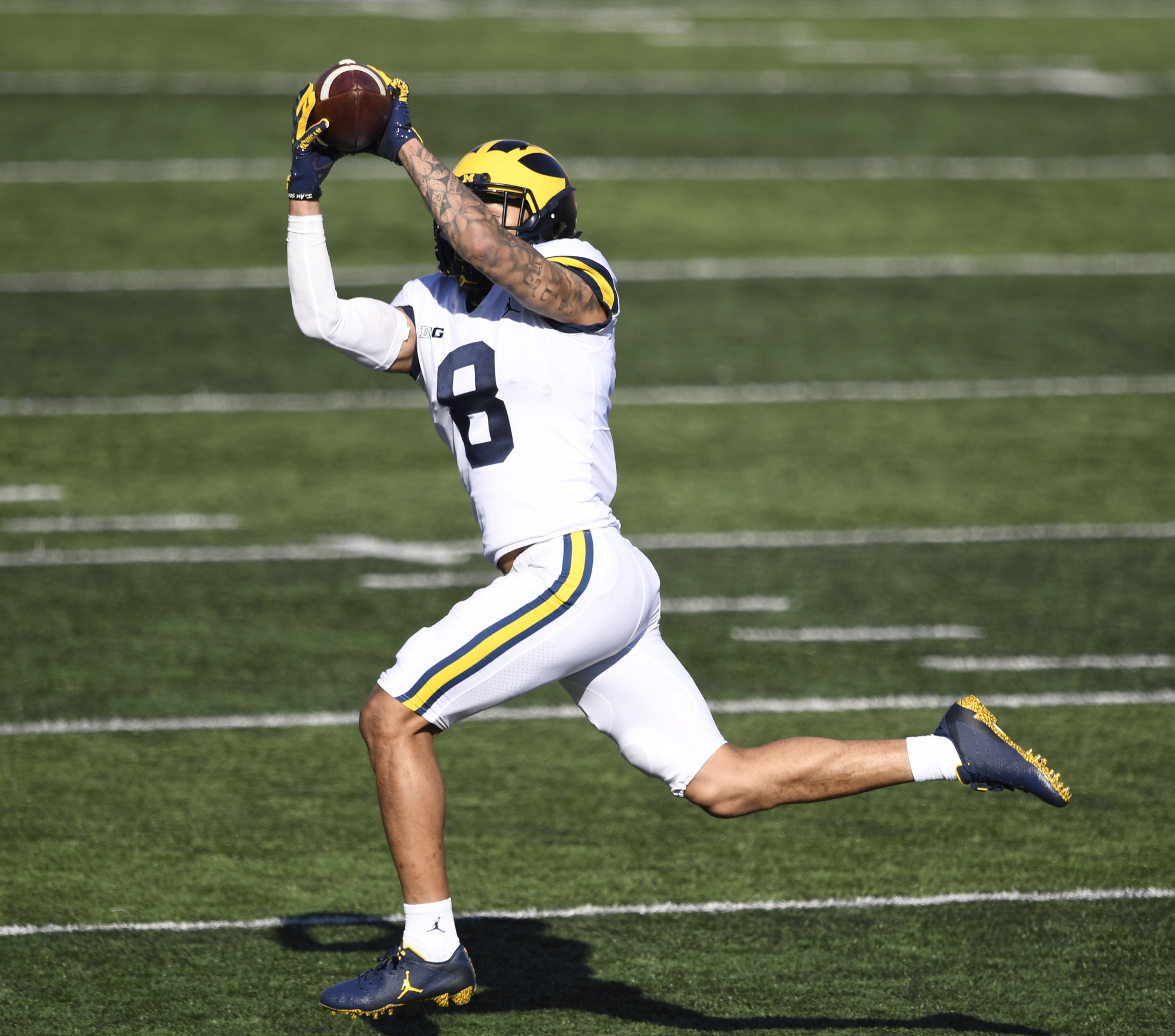 college football picks Ronnie Bell michigan wolverines predictions best bet odds