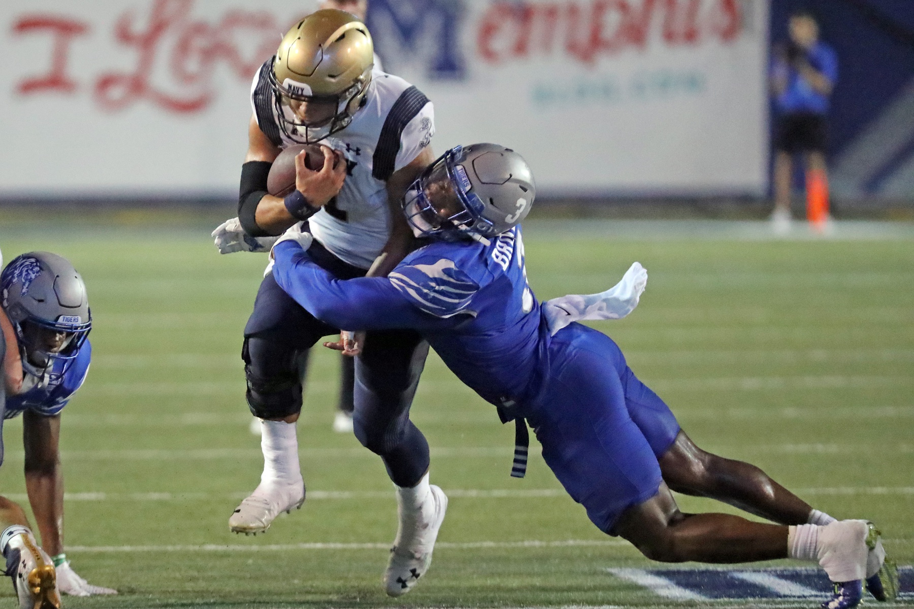 college football picks Tai Lavatai navy midshipmen predictions best bet odds