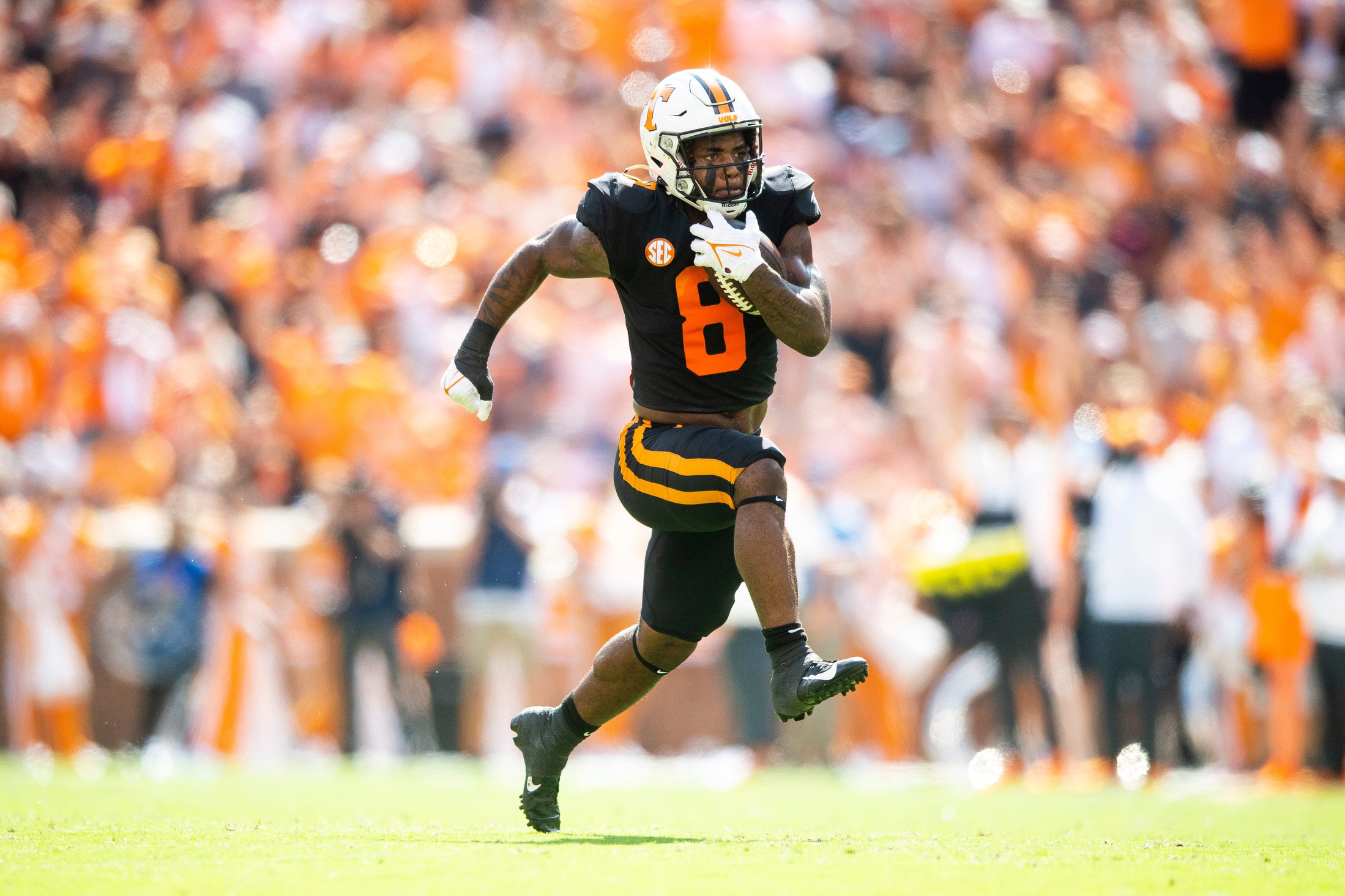 college football picks Tiyon Evans tennessee volunteers predictions best bet odds