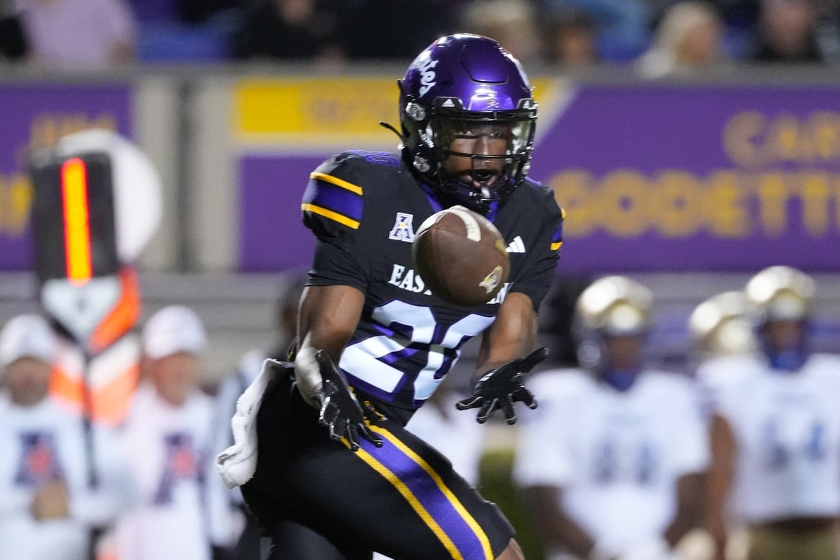 college football picks TJ Engleman East Carolina Pirates predictions best bet odds