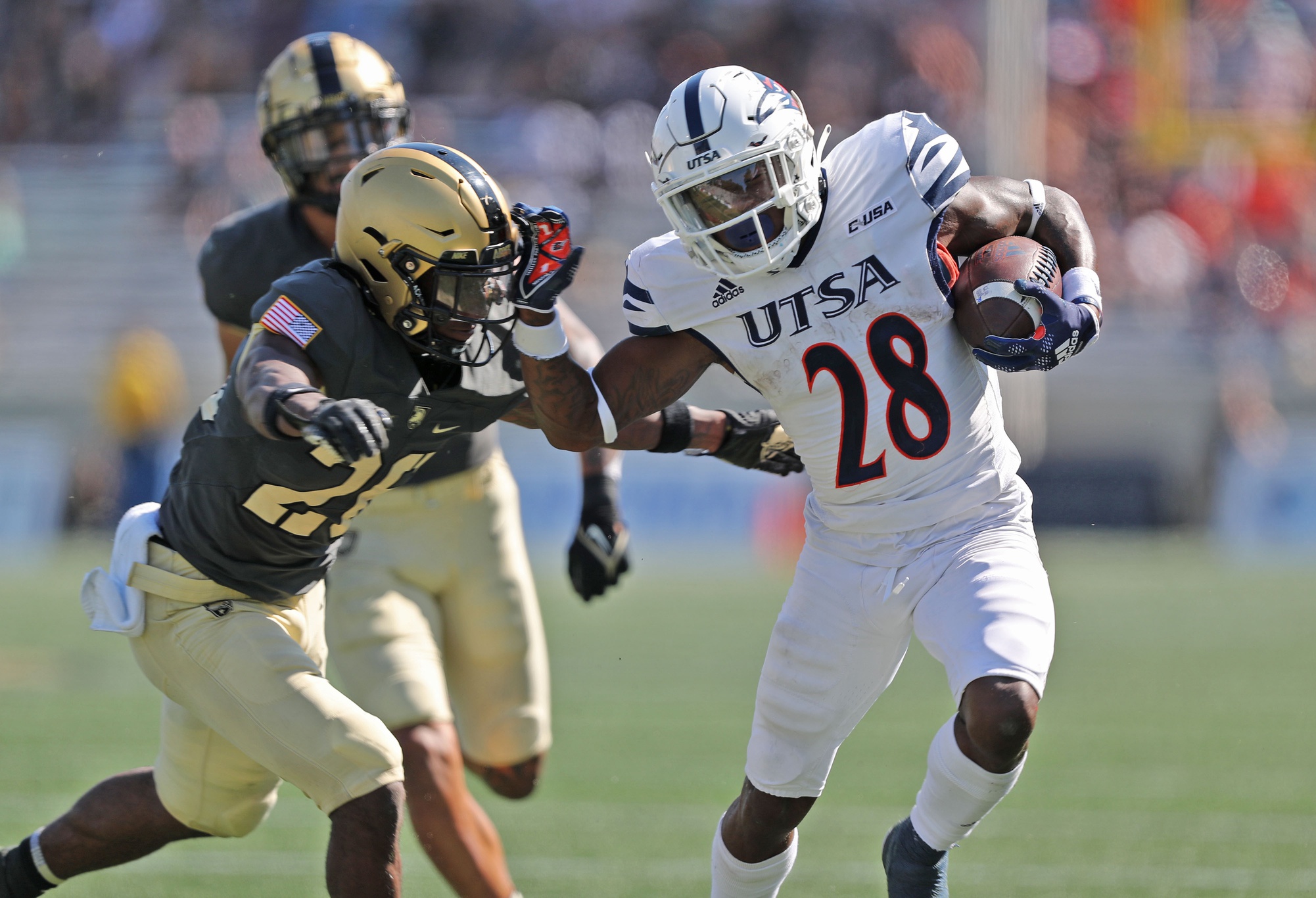 college football picks Trelon Smith utsa roadrunners predictions best bet odds