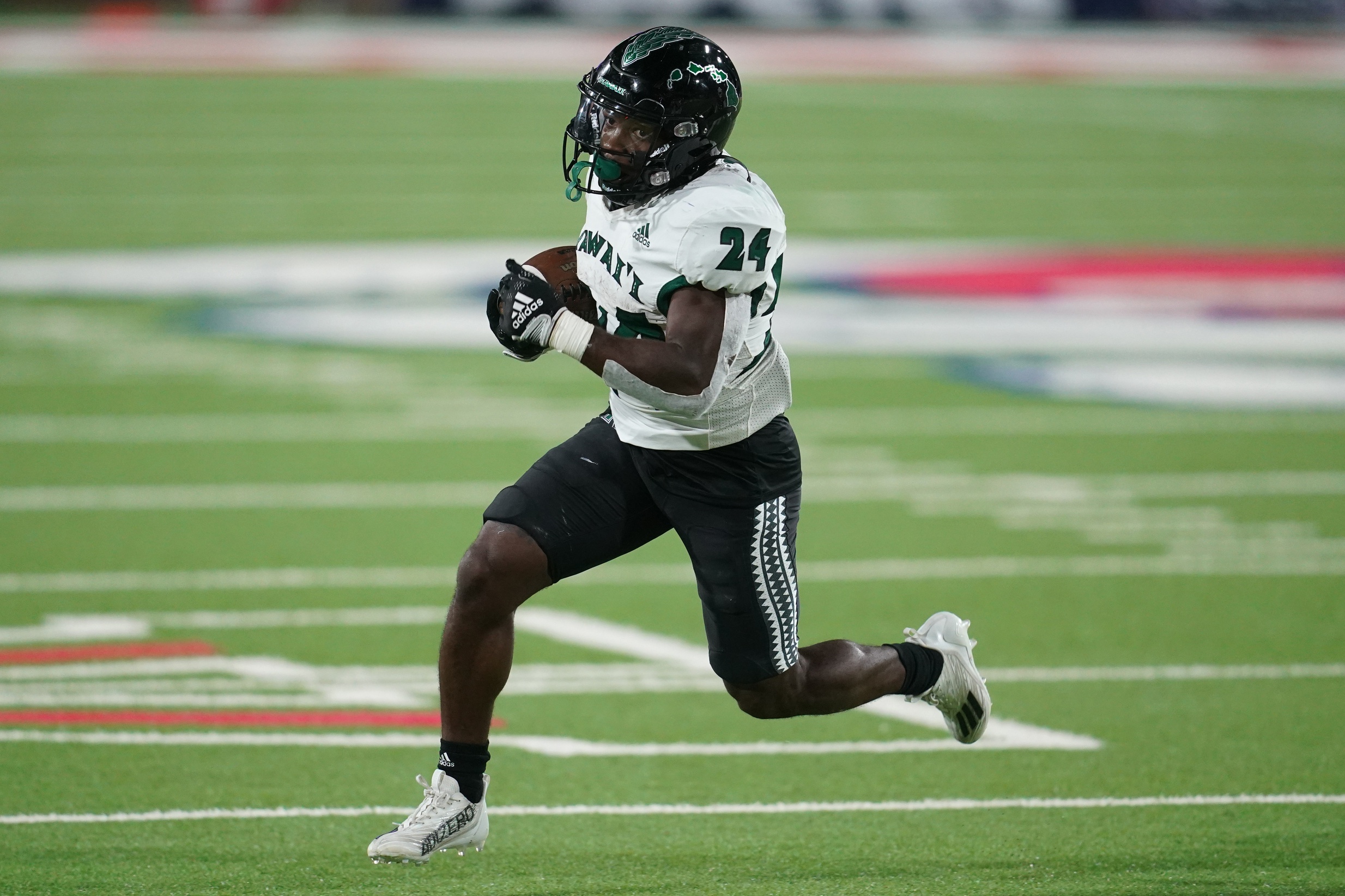 college football picks Tylan Hines Hawaii Warriors predictions best bet odds
