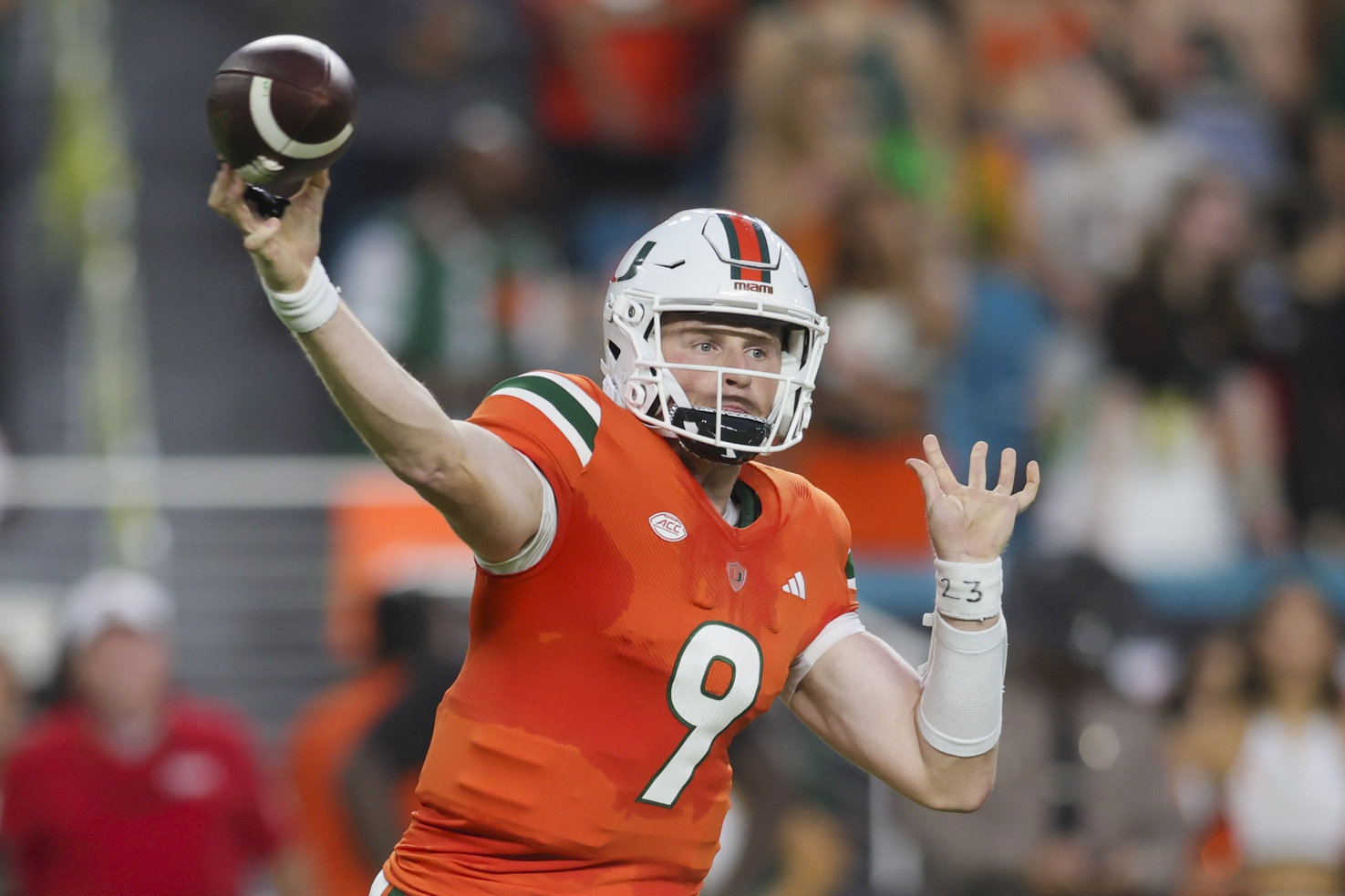 college football picks Tyler Van Dyke Miami Hurricanes predictions best bet odds