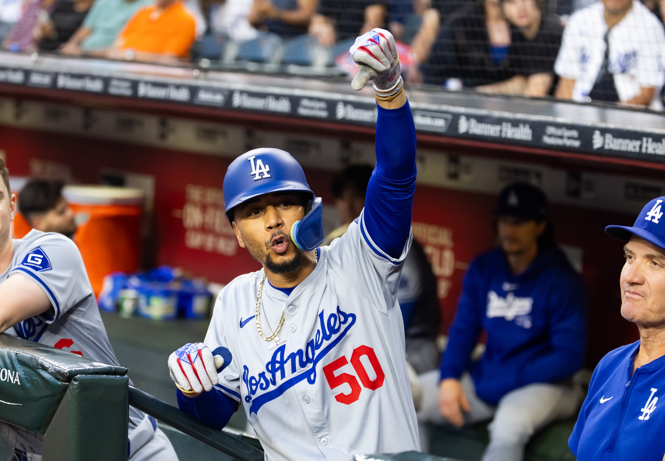 Expert MLB handicapping roundup Mookie Betts Los Angeles Dodgers