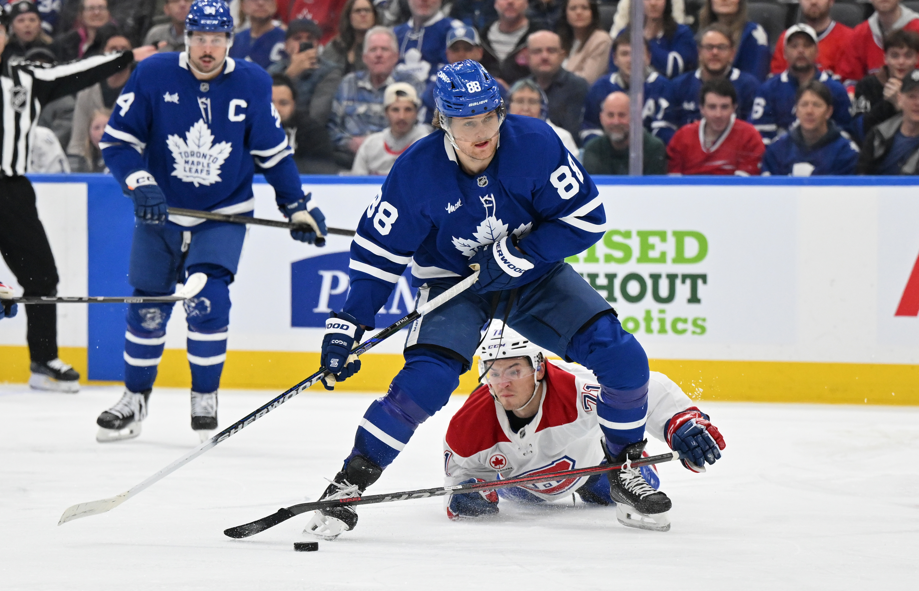 Florida Panthers vs Toronto Maple Leafs series predictions and best bets William Nylander