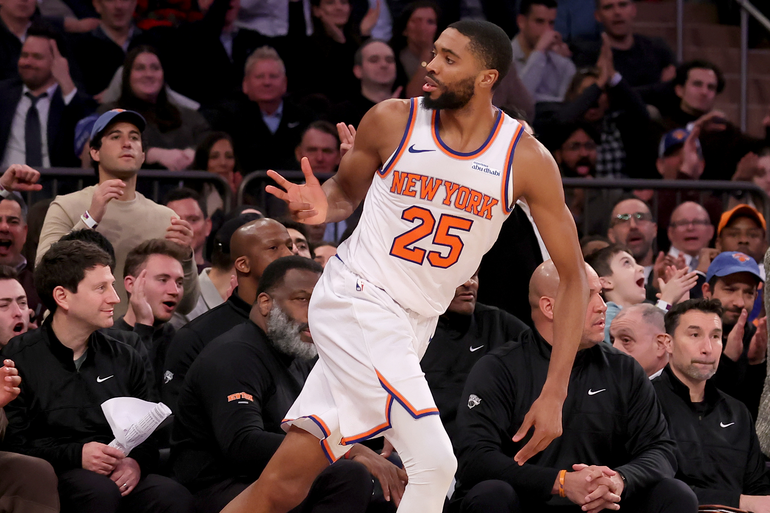 Free NBA picks New York Knicks season long handicapping Mikal Bridges