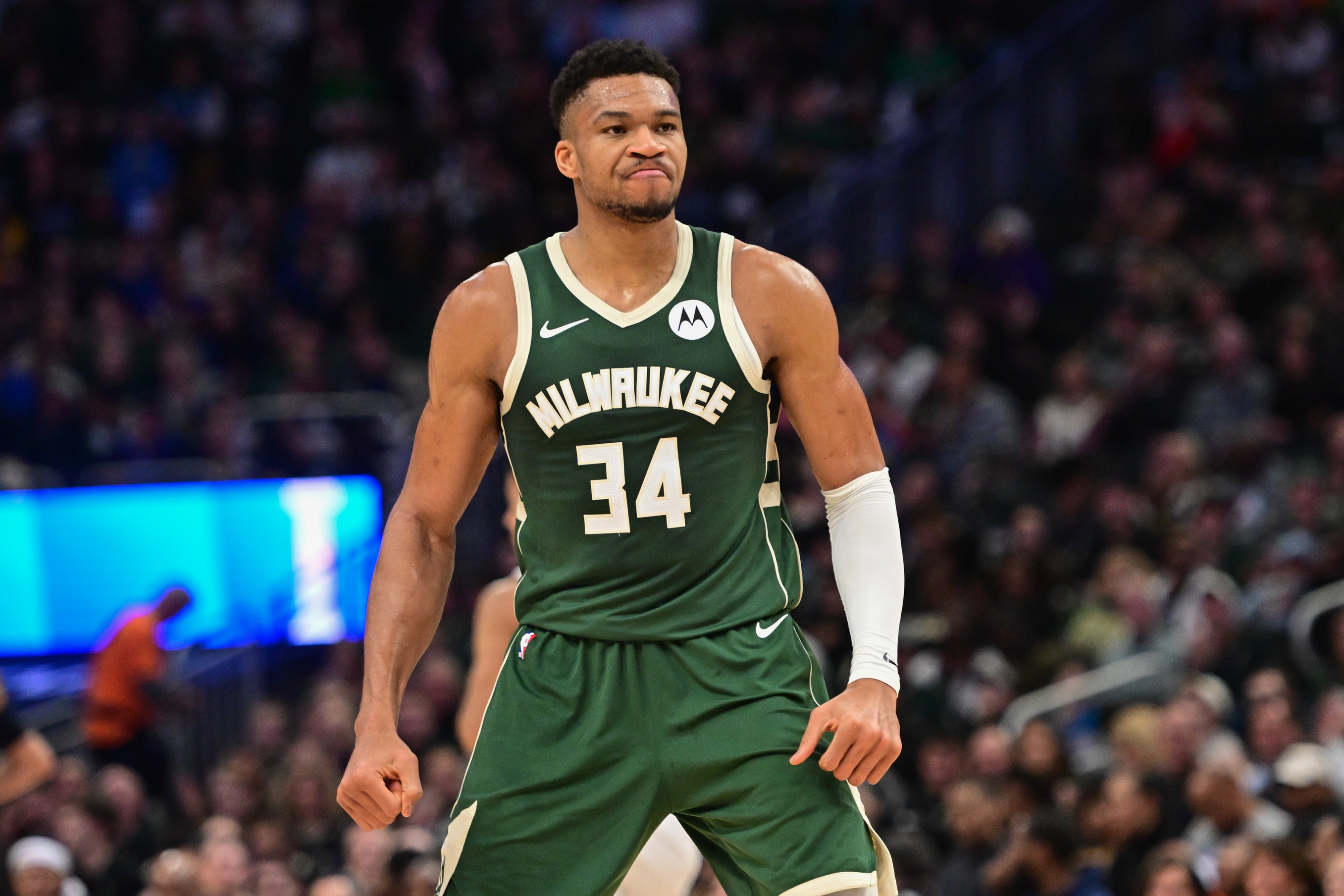Free NBA picks New York Knicks vs Milwaukee Bucks Giannis Antetokounmpo