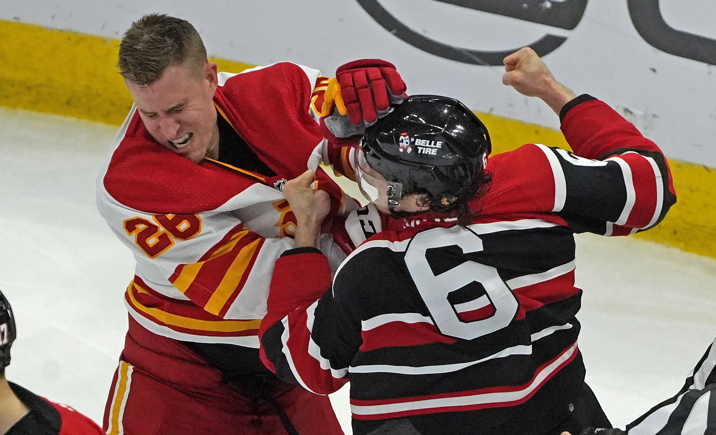 Hot and cold NHL teams for betting Chicago Blackhawks