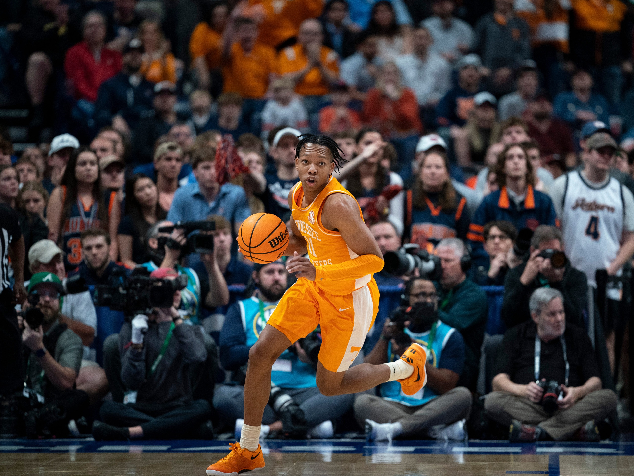 March Madness bracket predictions Midwest Region Chaz Lanier Tennessee Volunteers