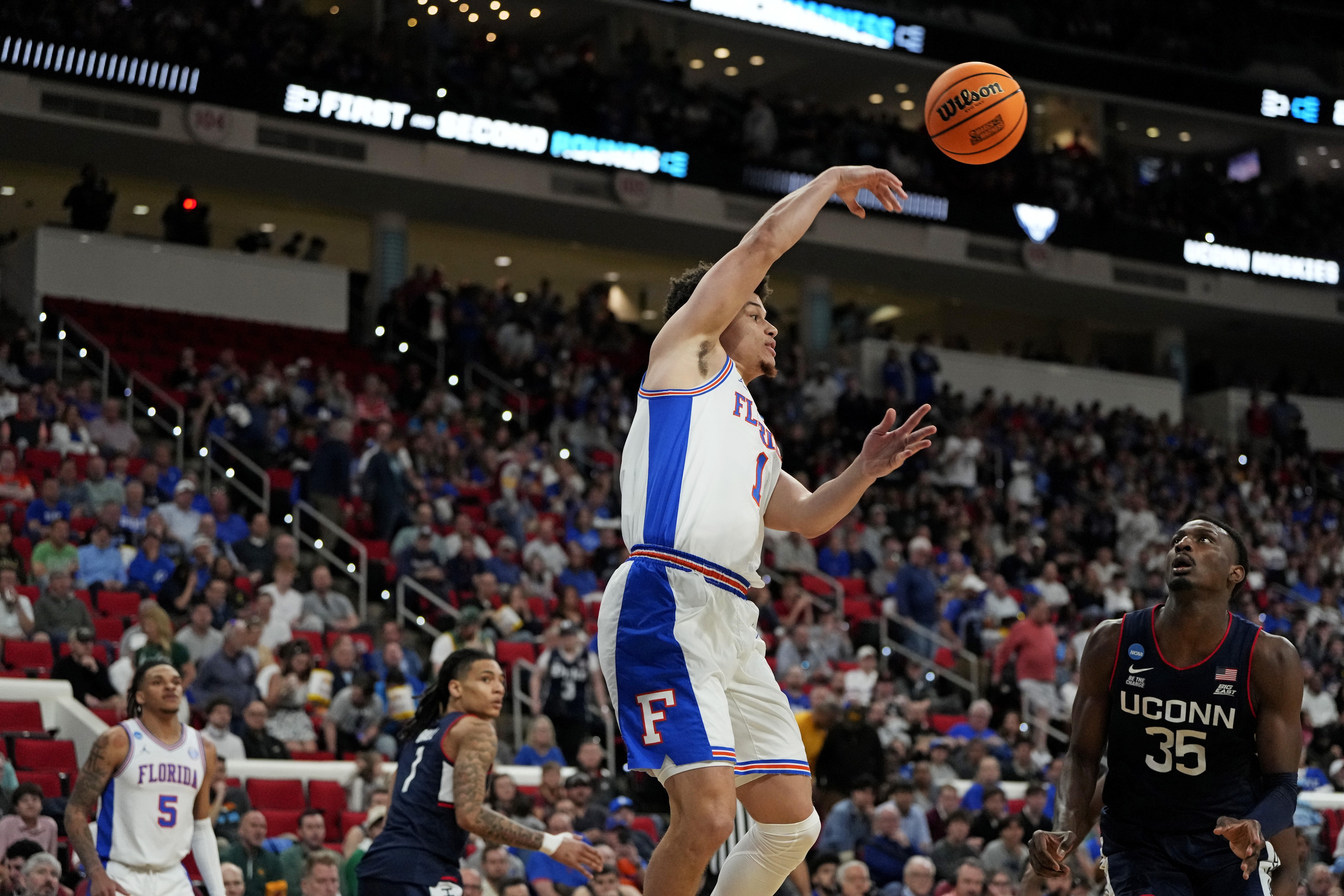 March Madness seeds compared to National Championship odds Walter Clayton Jr. Florida Gators