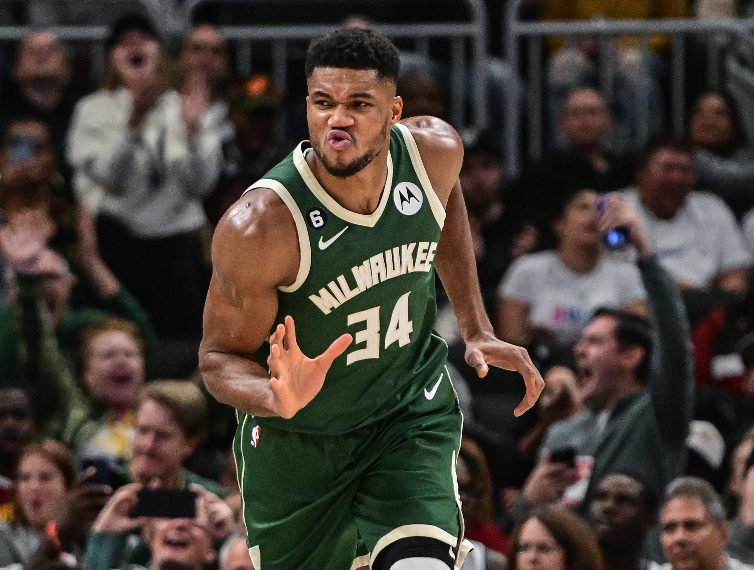Milwaukee Bucks daily betting predictions Giannis Antetokounmpo