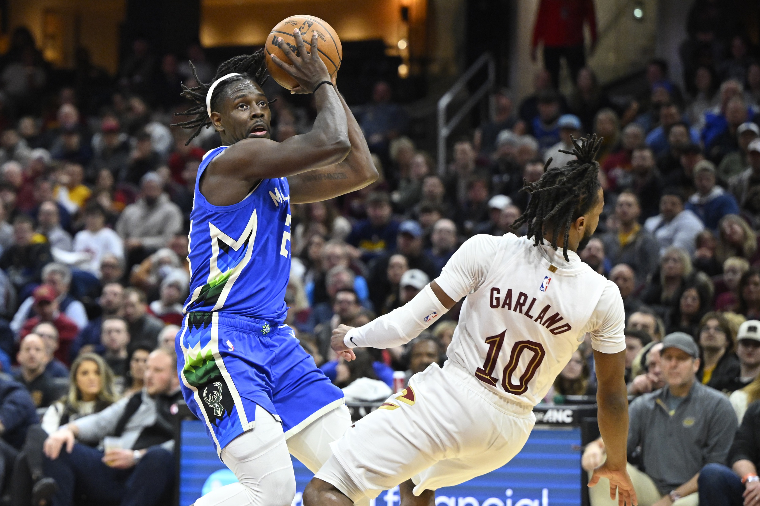 Milwaukee Bucks daily betting predictions Jrue Holiday